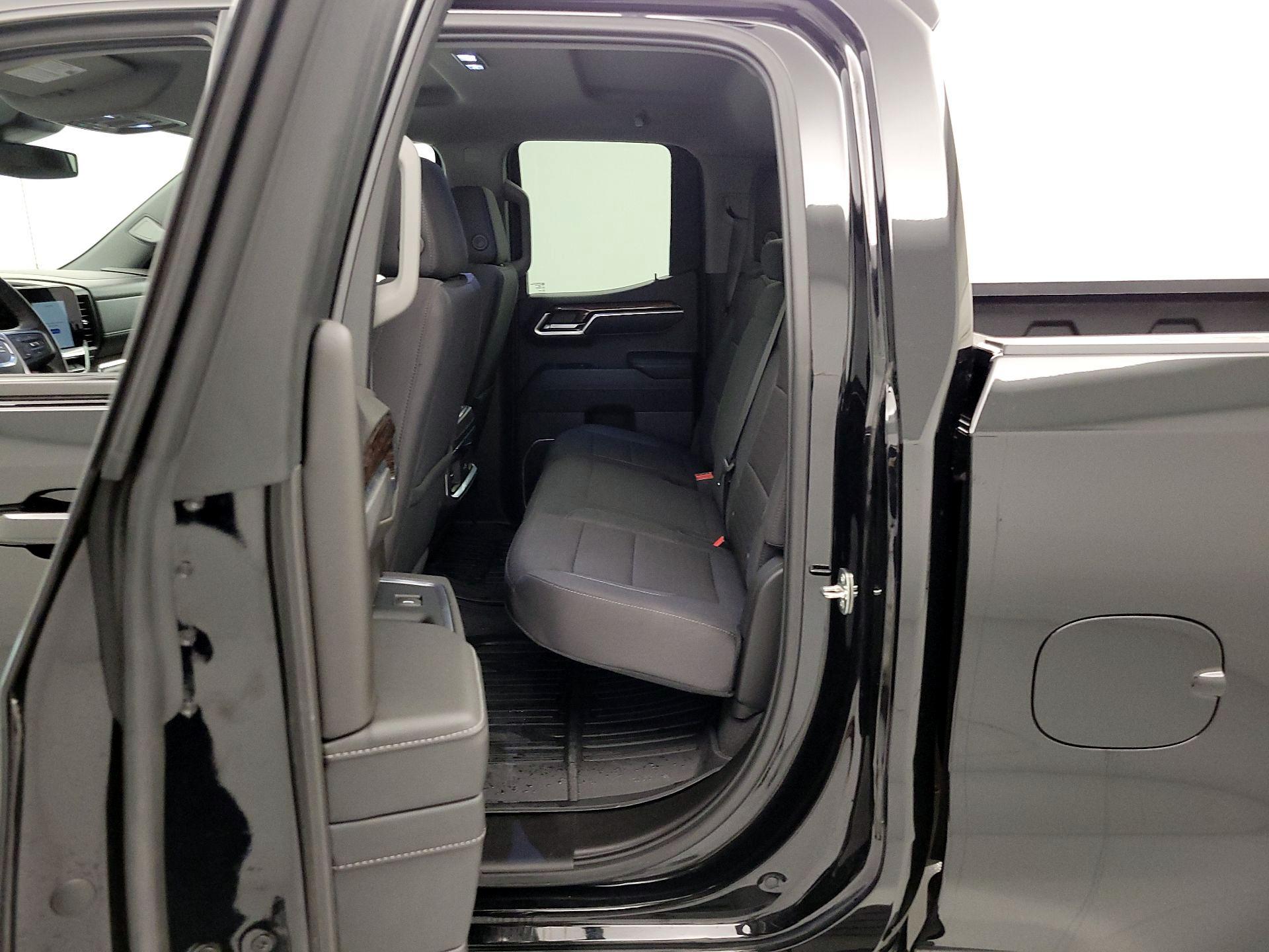 Thumbnail: 2023 GMC Sierra 1500 - 19