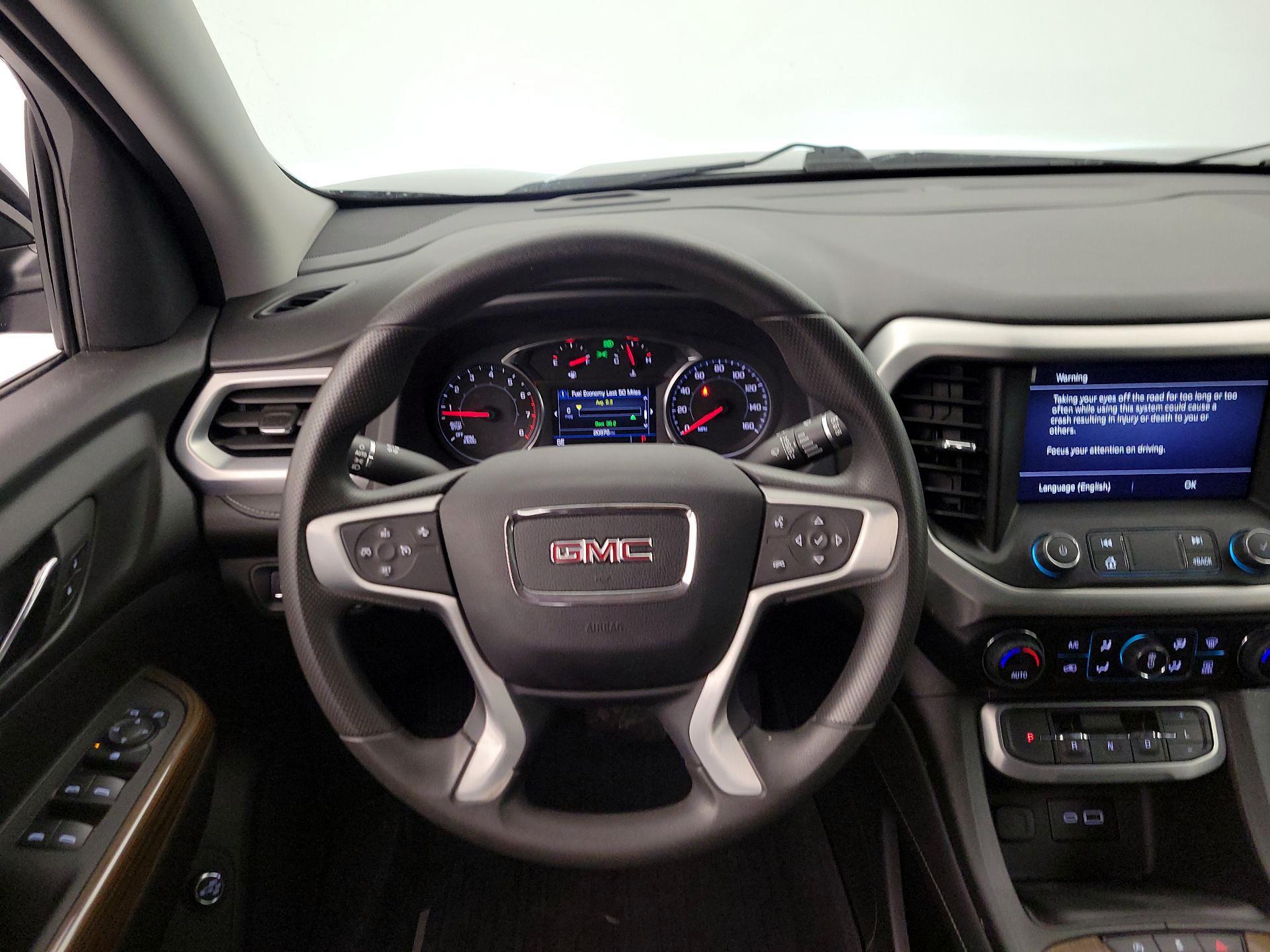 Thumbnail: 2023 GMC Acadia - 10