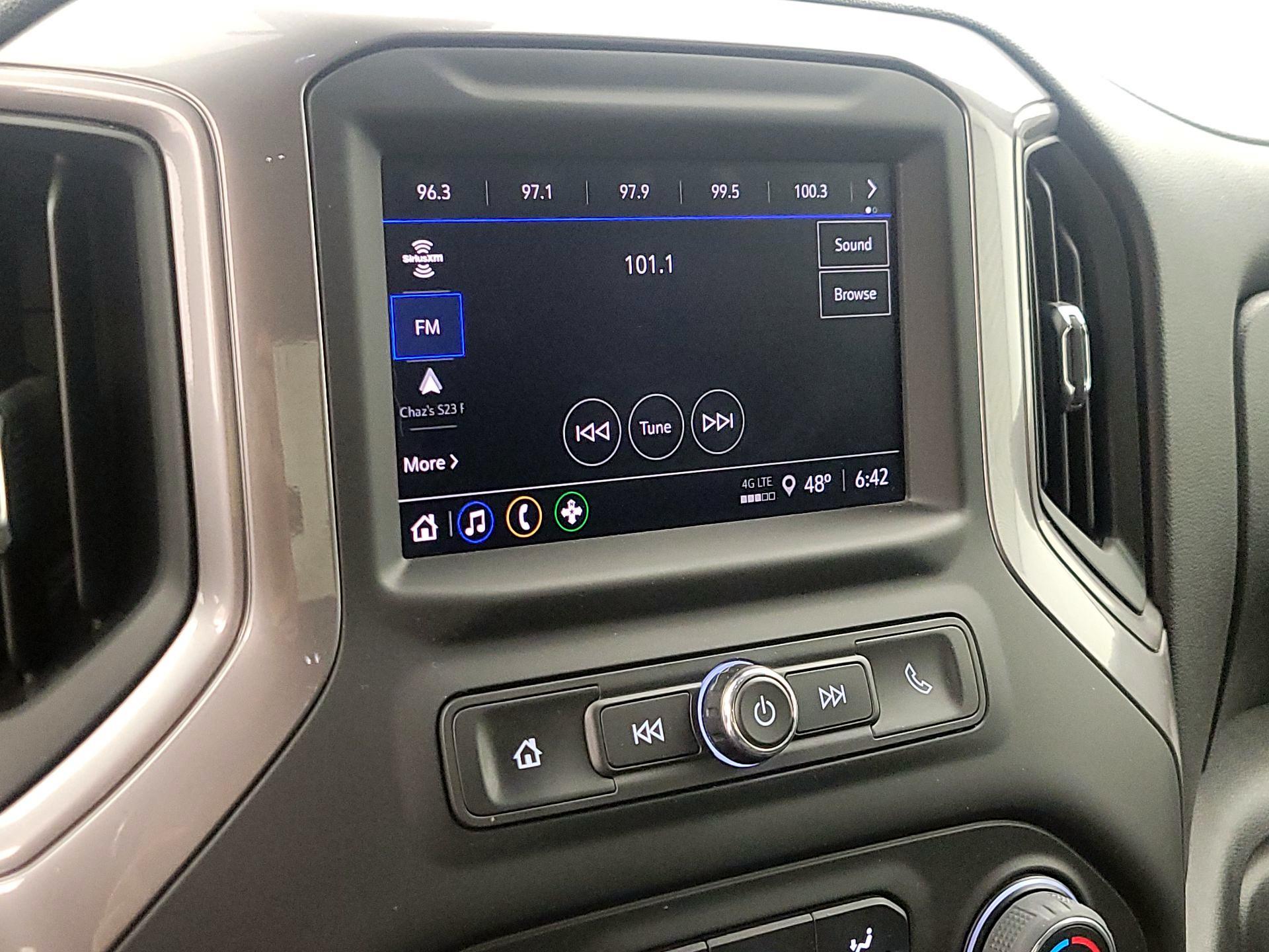 Thumbnail: 2022 Chevrolet Silverado 1500 - 15