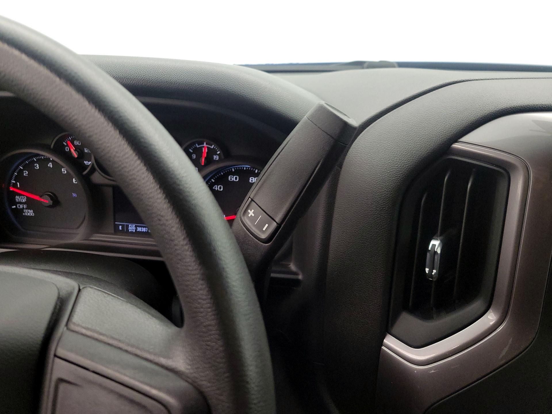 Thumbnail: 2022 Chevrolet Silverado 1500 - 17