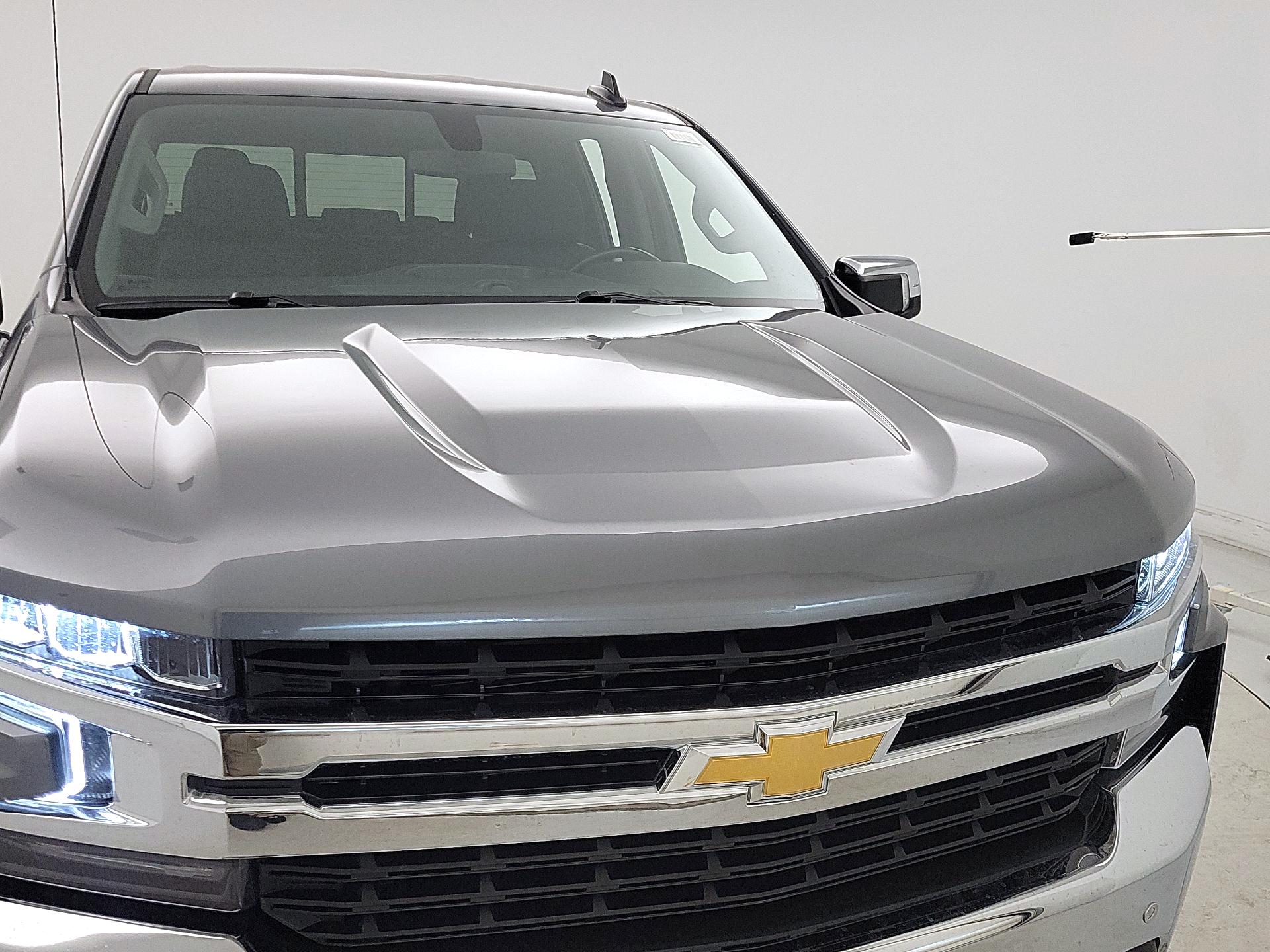 Thumbnail: 2021 Chevrolet Silverado 1500 - 2