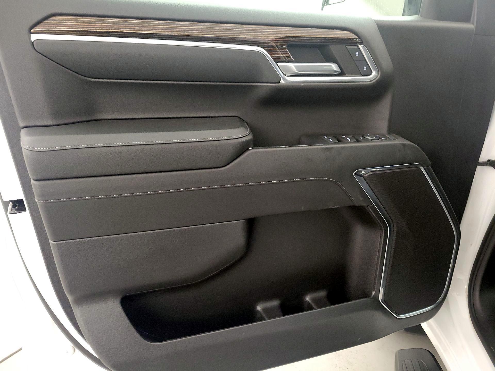 Thumbnail: 2023 GMC Sierra 1500 - 12