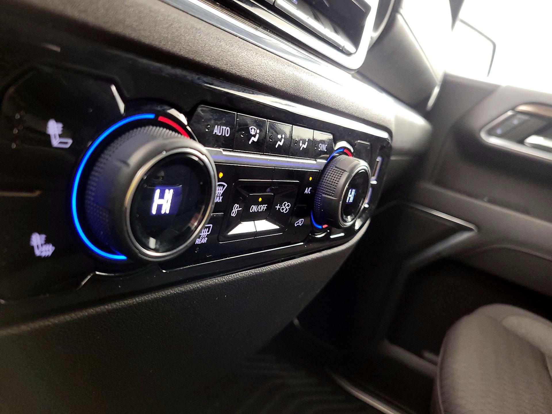 Thumbnail: 2023 Chevrolet Silverado 1500 - 16