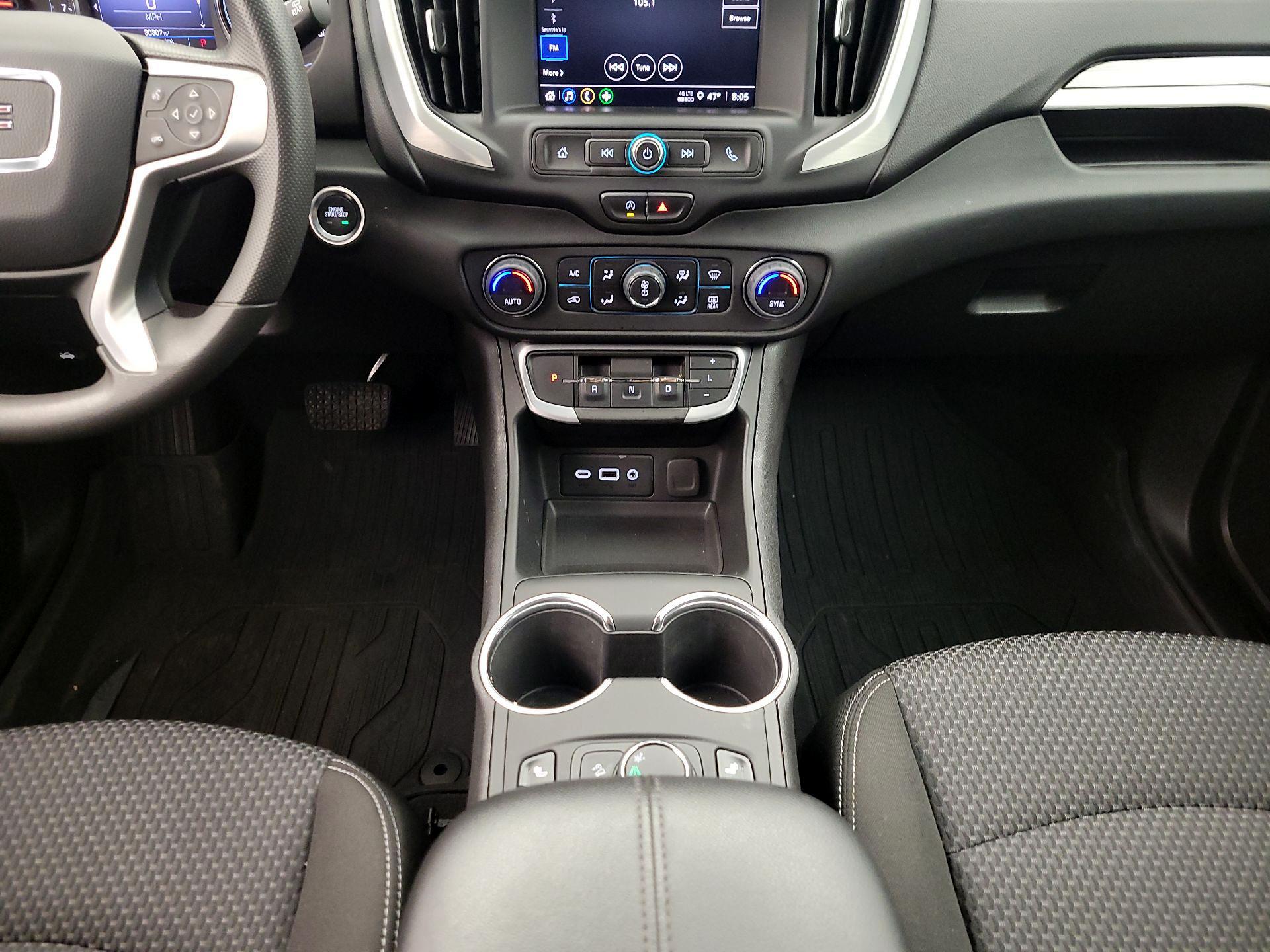 Thumbnail: 2022 GMC Terrain - 17