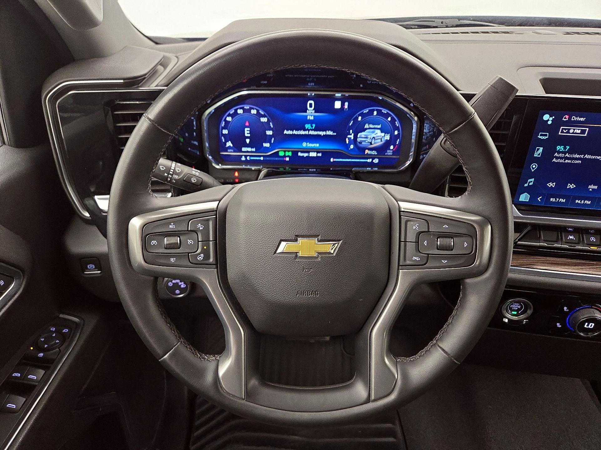Thumbnail: 2023 Chevrolet Silverado 1500 - 10