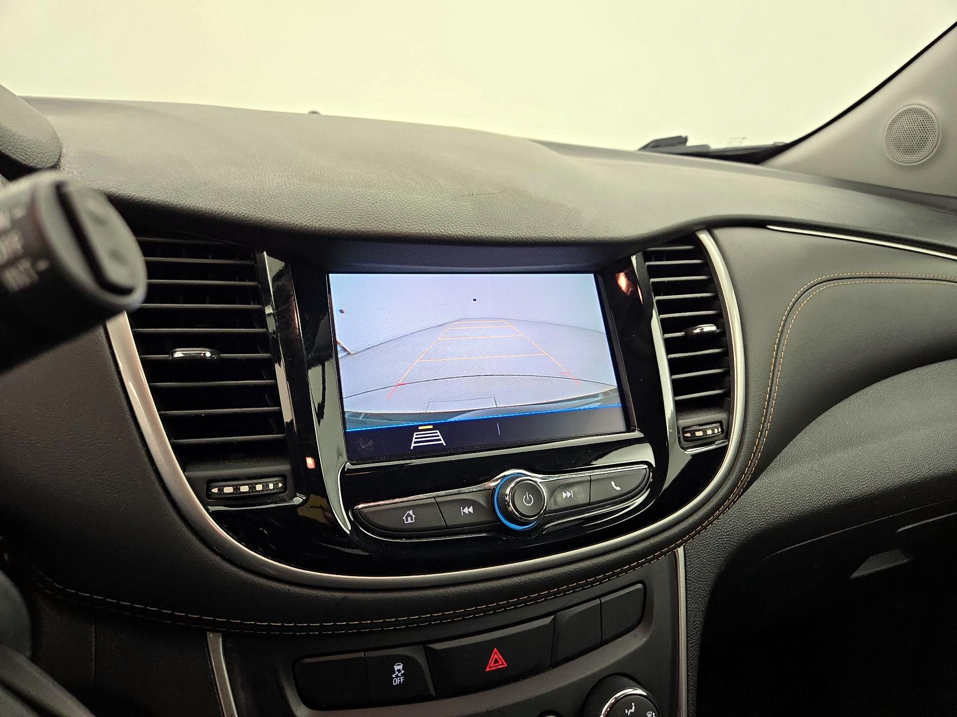 Thumbnail: 2020 Chevrolet Trax - 14