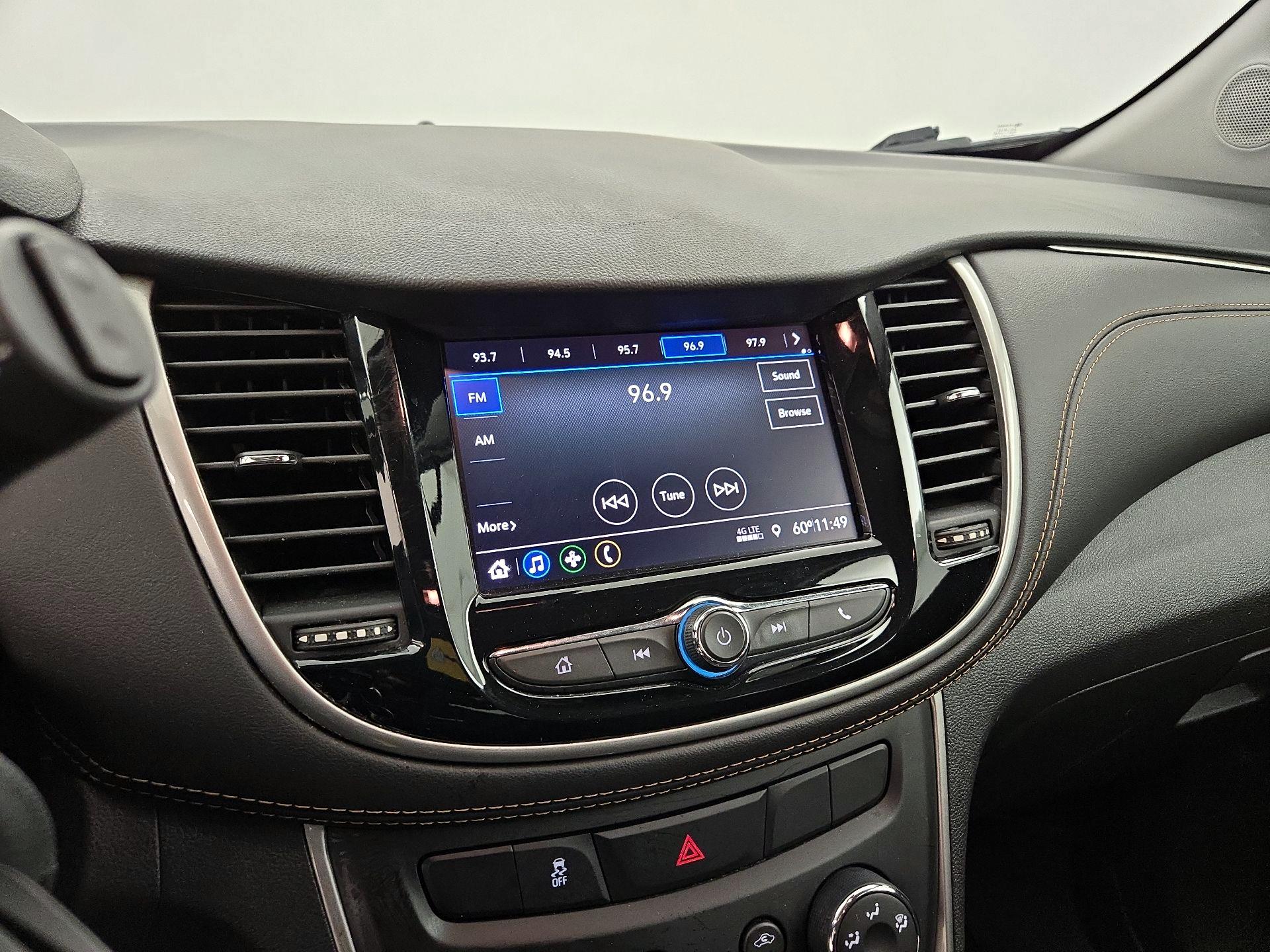 Thumbnail: 2020 Chevrolet Trax - 15