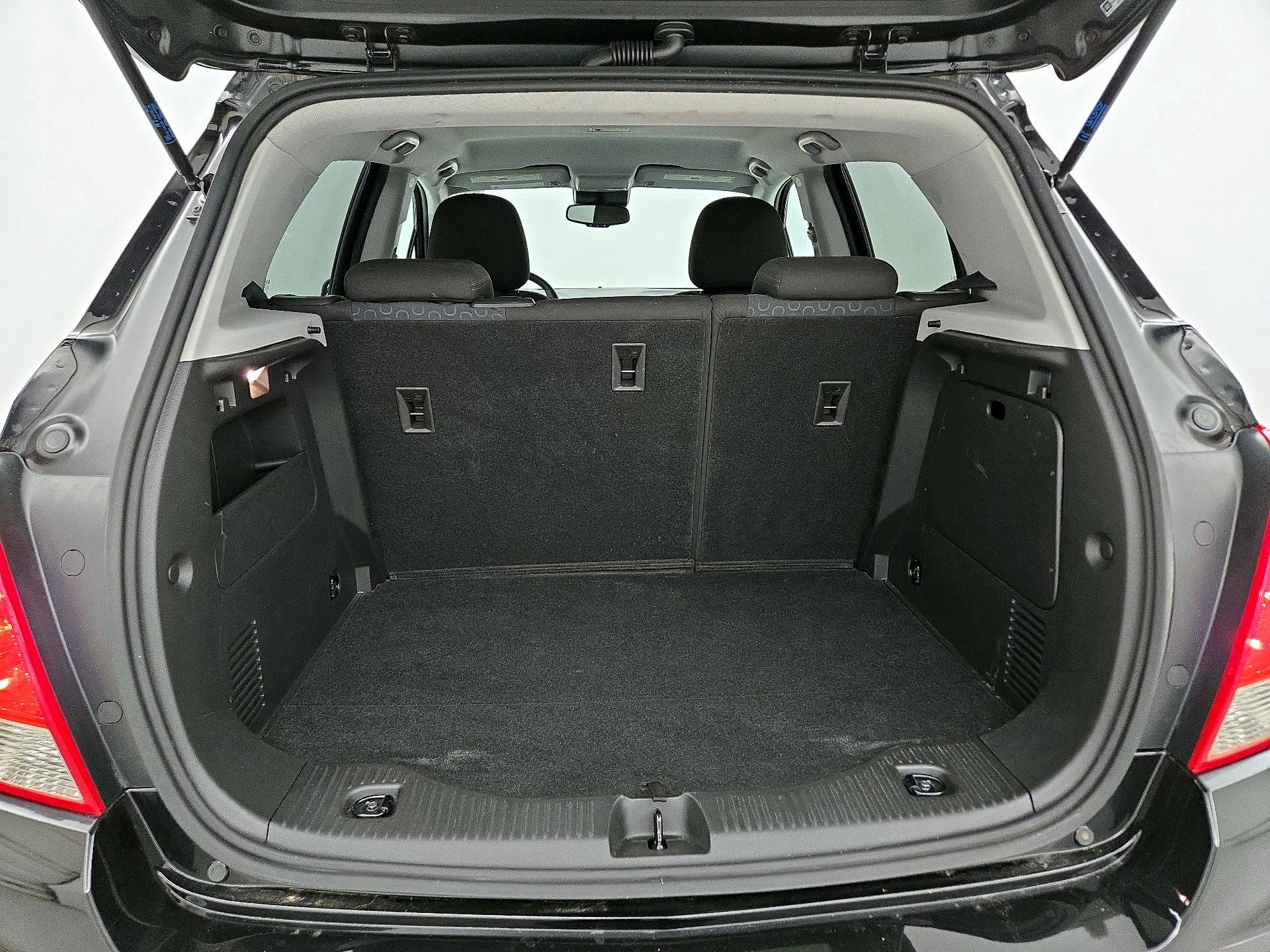 Thumbnail: 2020 Chevrolet Trax - 20