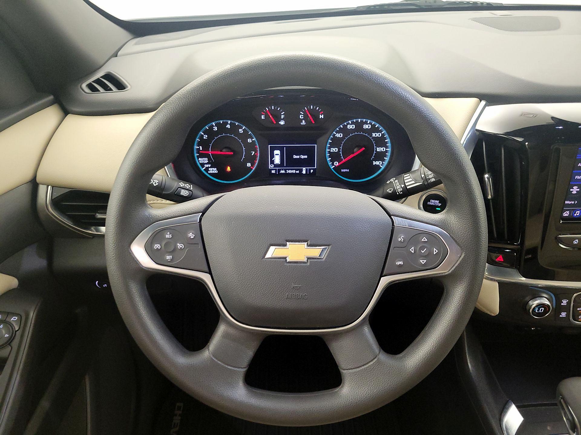 Thumbnail: 2023 Chevrolet Traverse - 10