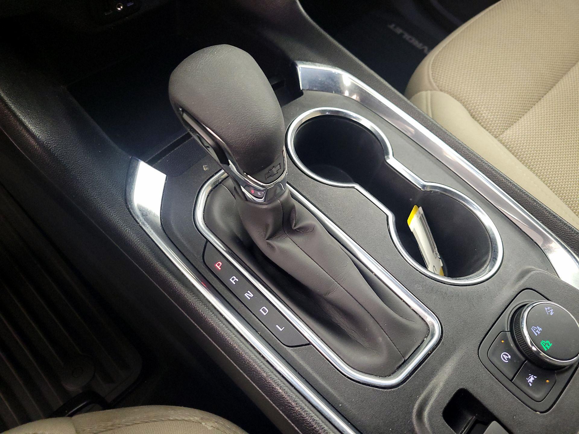 Thumbnail: 2023 Chevrolet Traverse - 17