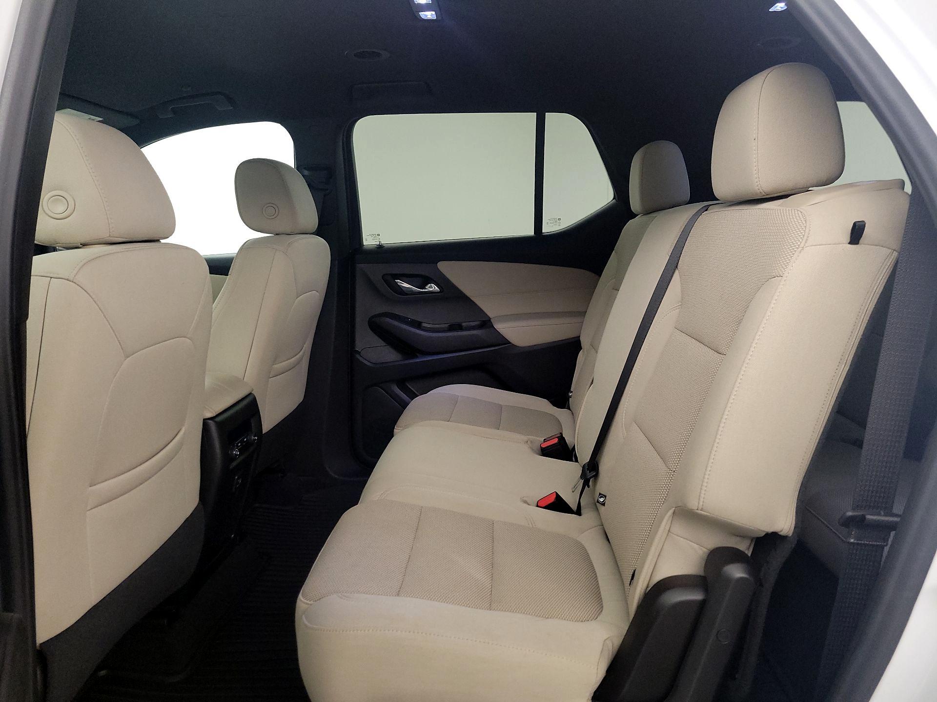 Thumbnail: 2023 Chevrolet Traverse - 19