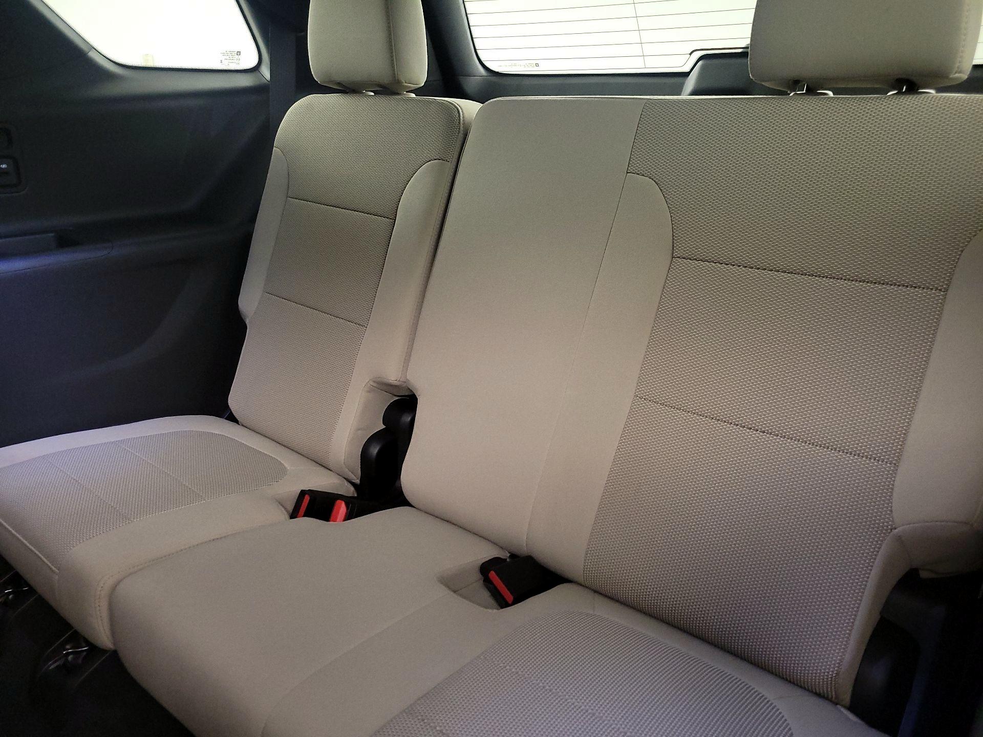 Thumbnail: 2023 Chevrolet Traverse - 20