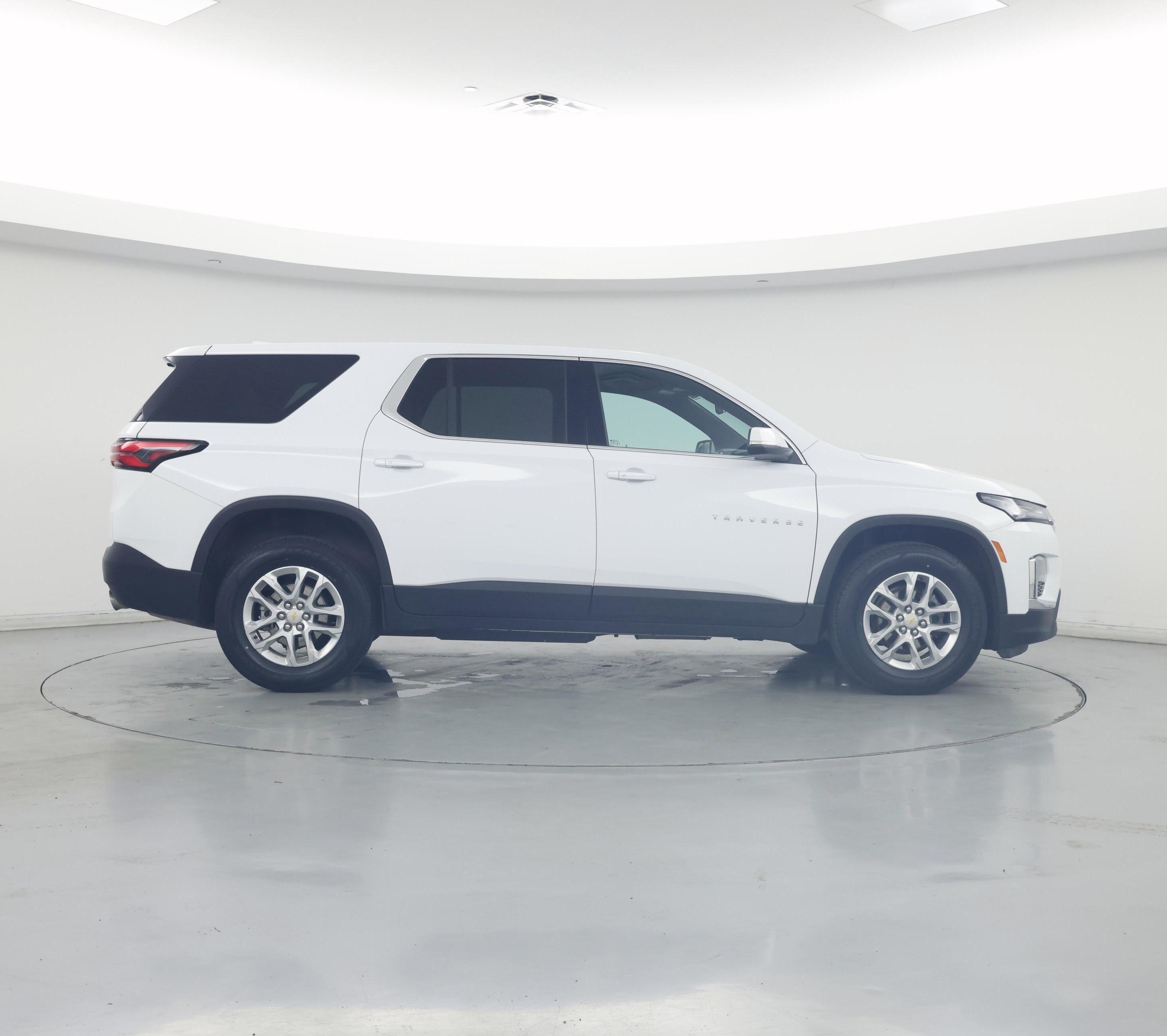 Thumbnail: 2023 Chevrolet Traverse - 7