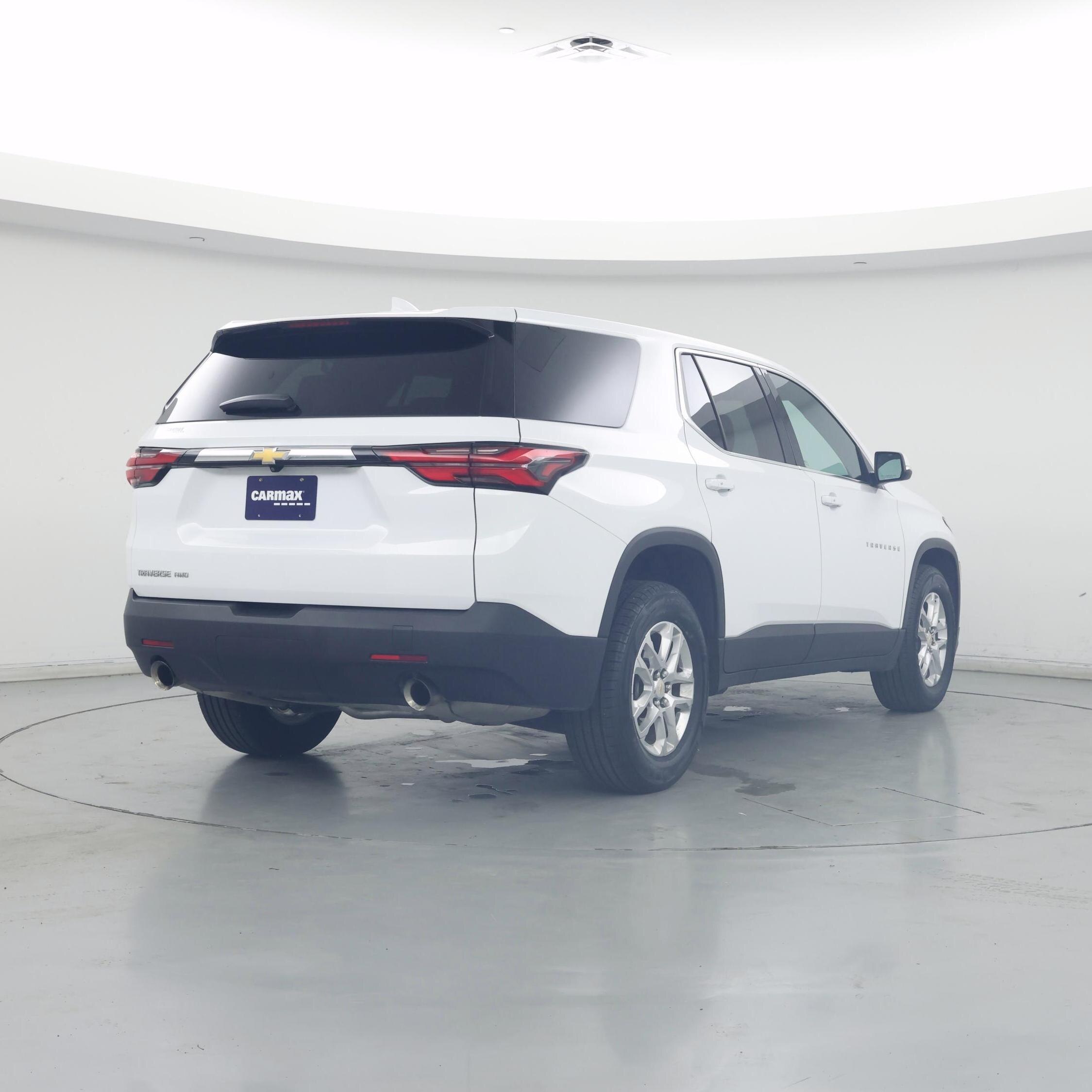 Thumbnail: 2023 Chevrolet Traverse - 8