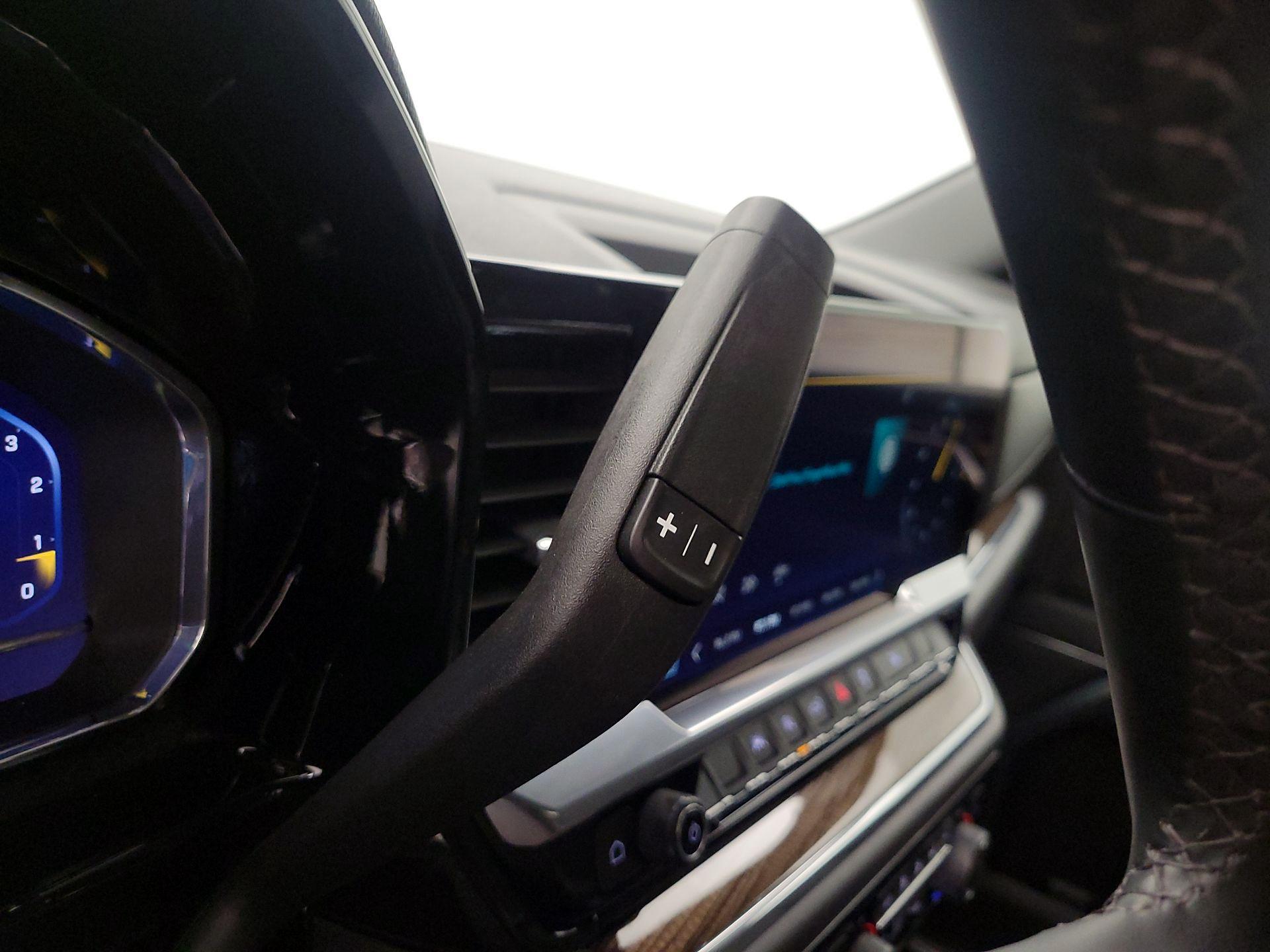 Thumbnail: 2023 Chevrolet Silverado 1500 - 17