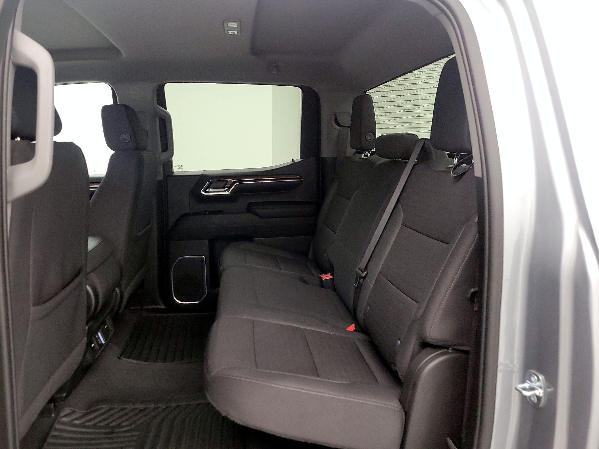 Thumbnail: 2023 Chevrolet Silverado 1500 - 19