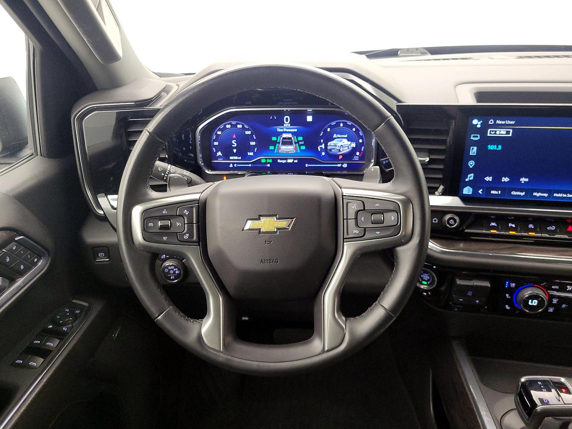 Thumbnail: 2023 Chevrolet Silverado 1500 - 10