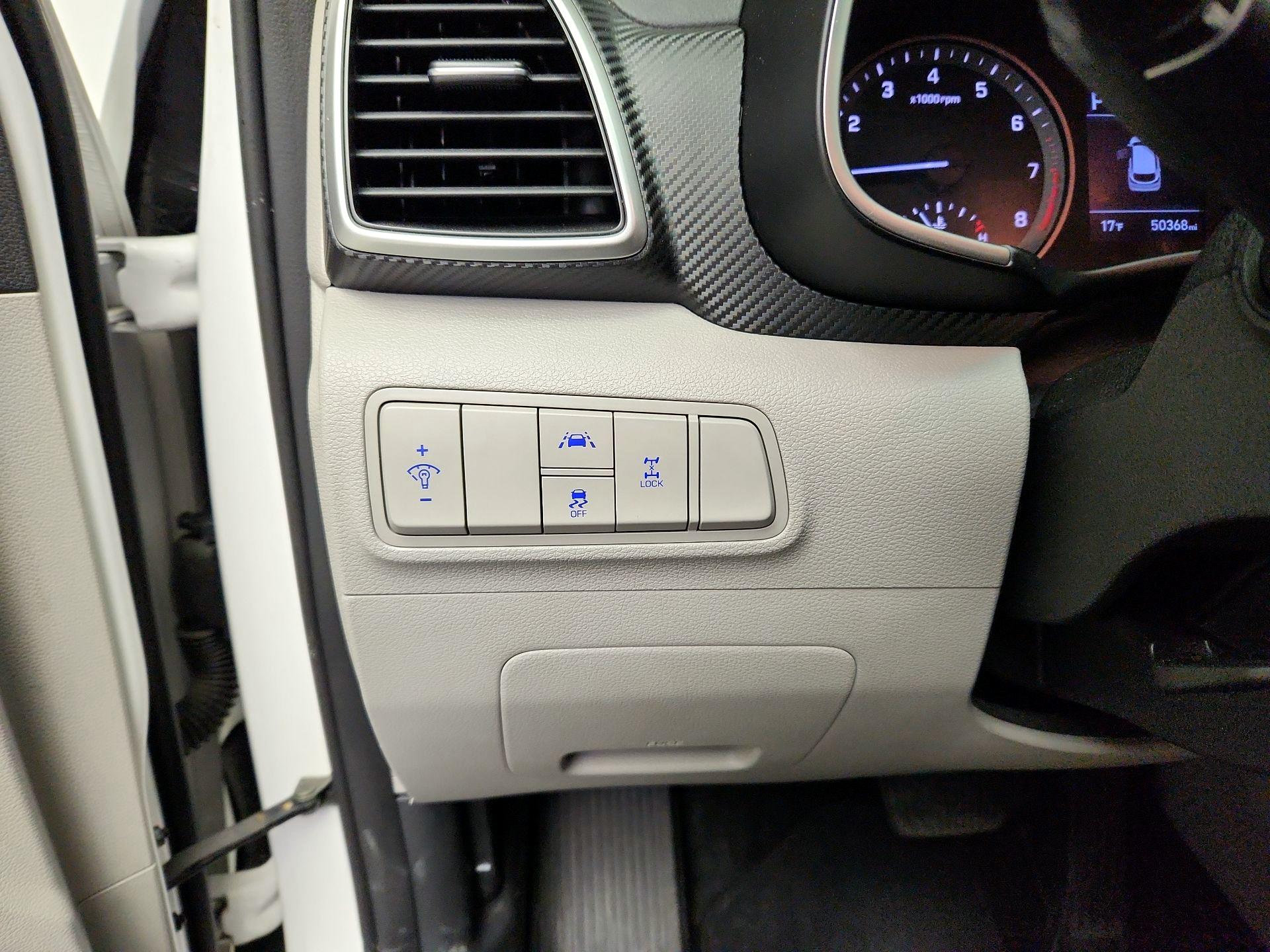 Thumbnail: 2019 Hyundai Tucson - 13