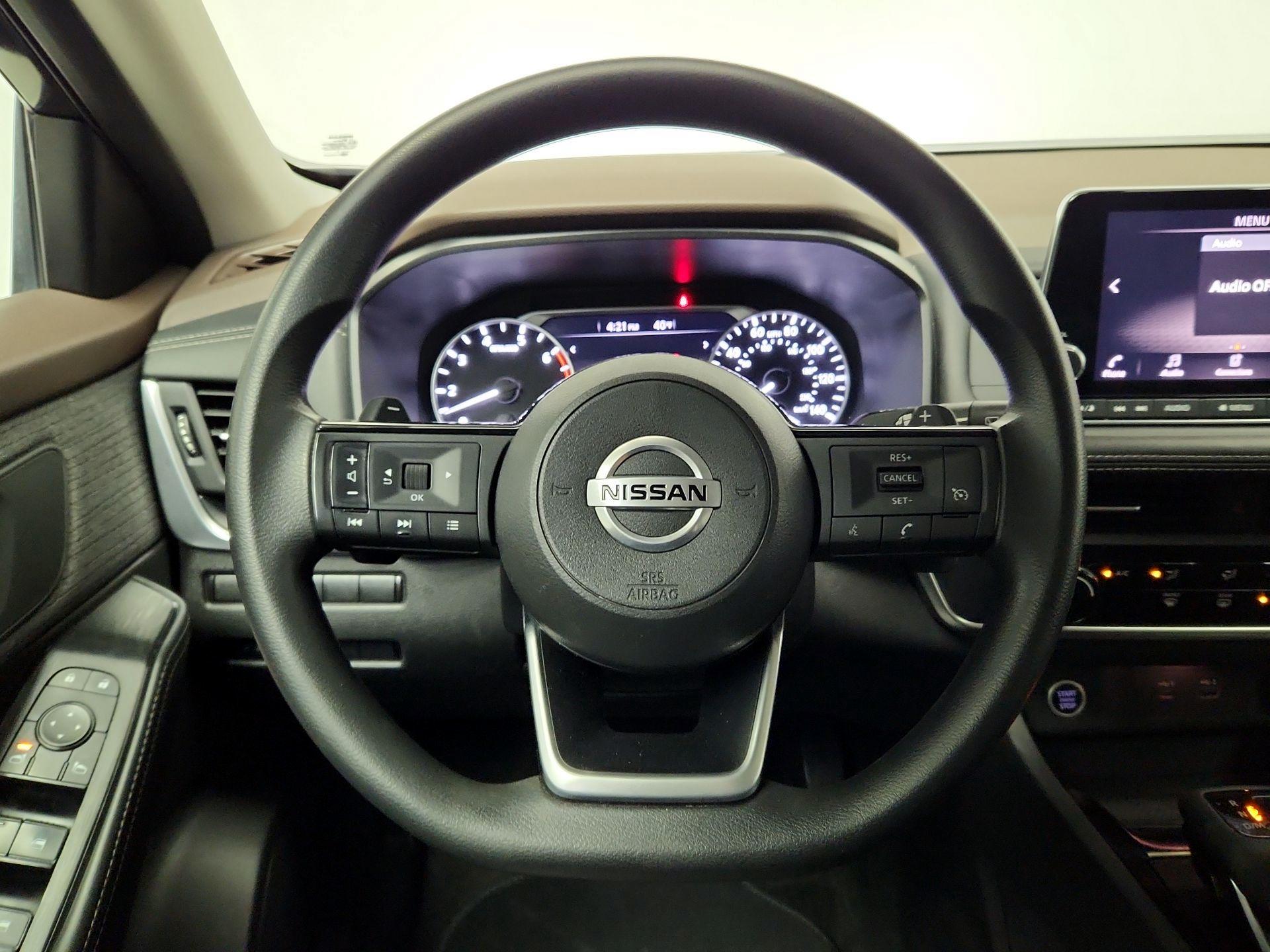 Thumbnail: 2021 Nissan Rogue - 10