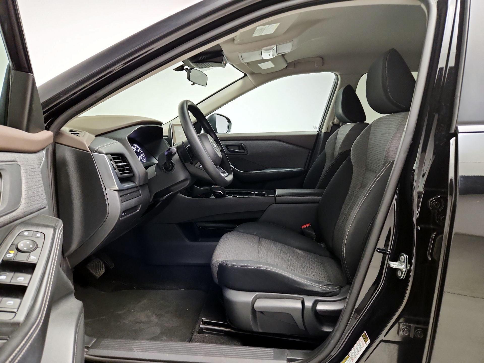 Thumbnail: 2021 Nissan Rogue - 11