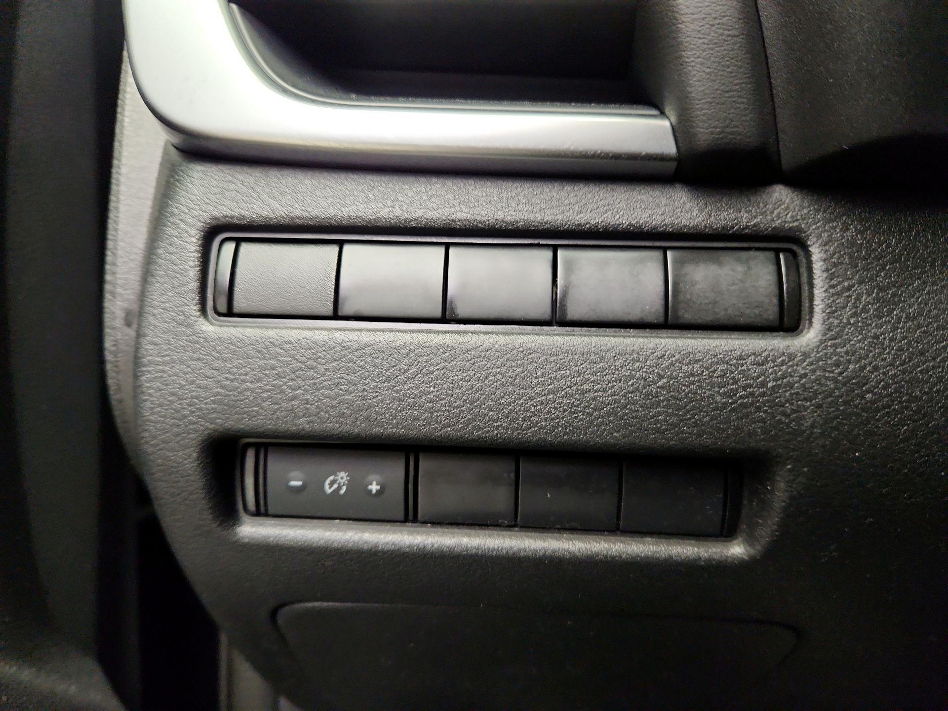 Thumbnail: 2021 Nissan Rogue - 13