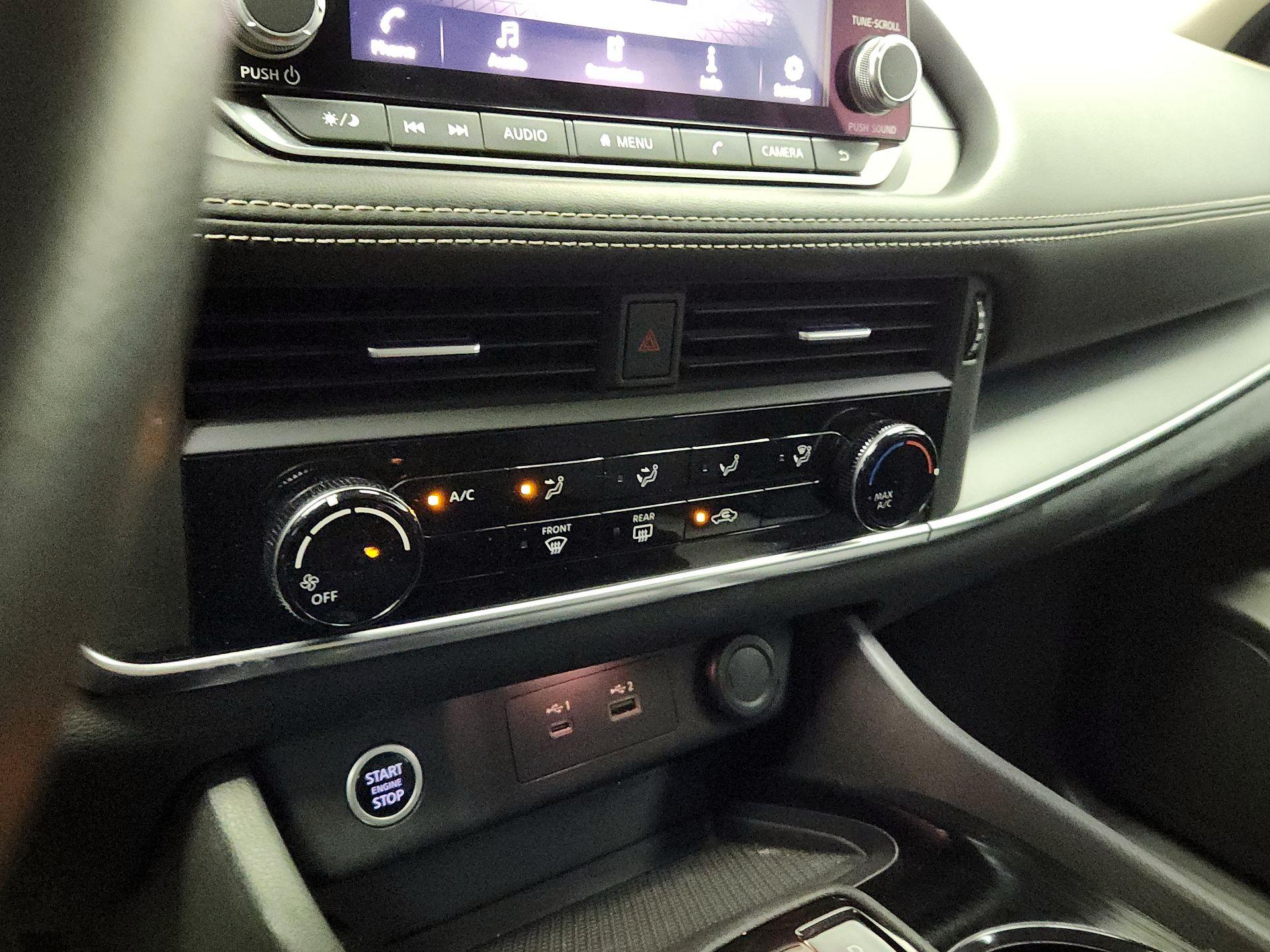 Thumbnail: 2021 Nissan Rogue - 16