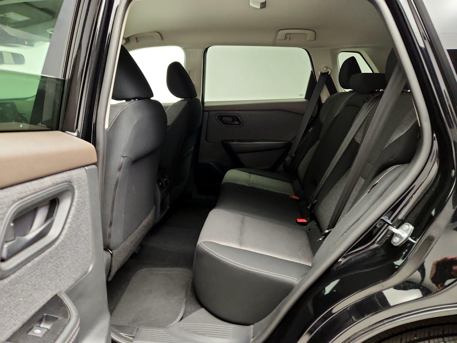 Thumbnail: 2021 Nissan Rogue - 19