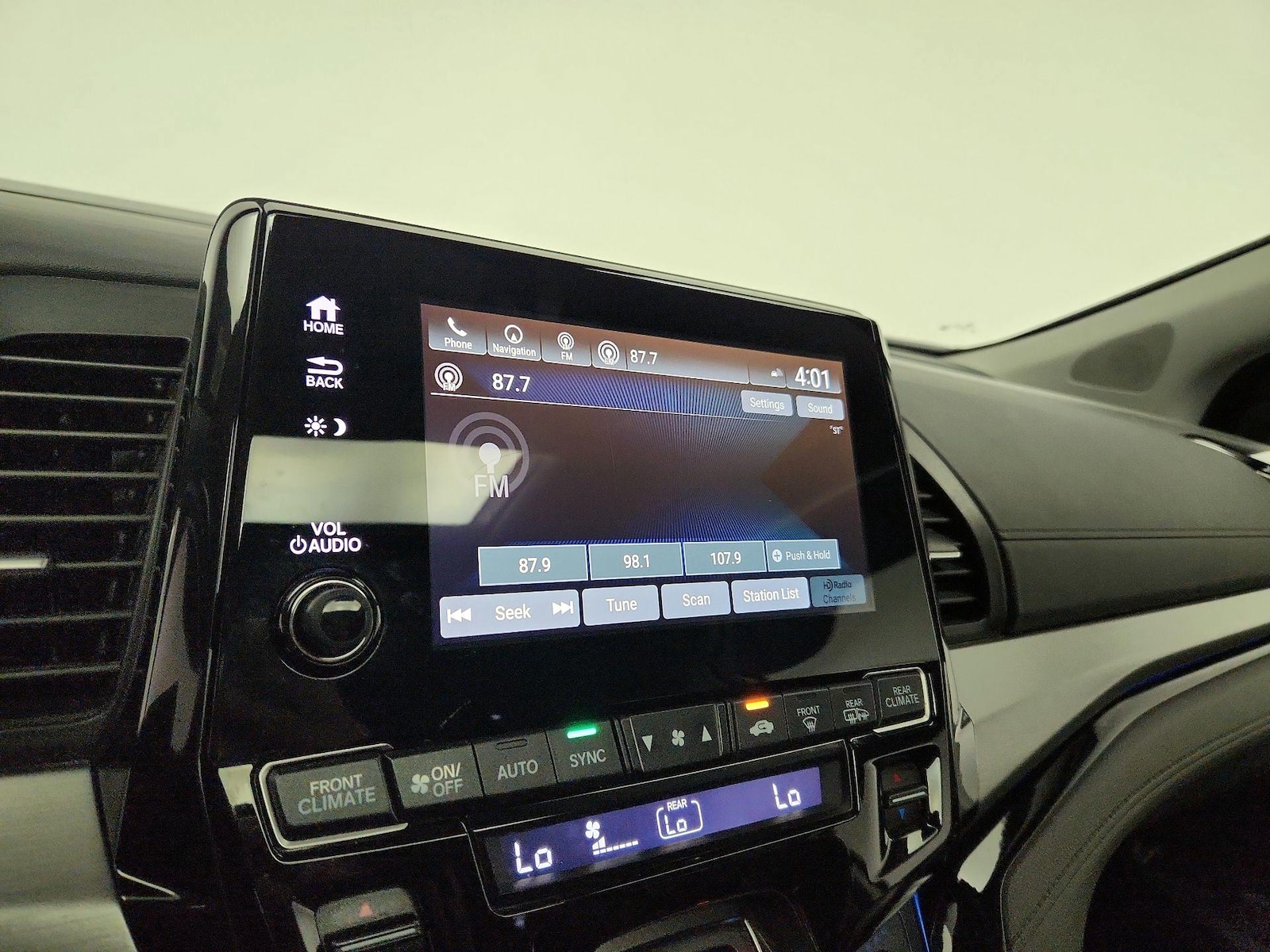 2018 Honda Odyssey Elite - Photo 17