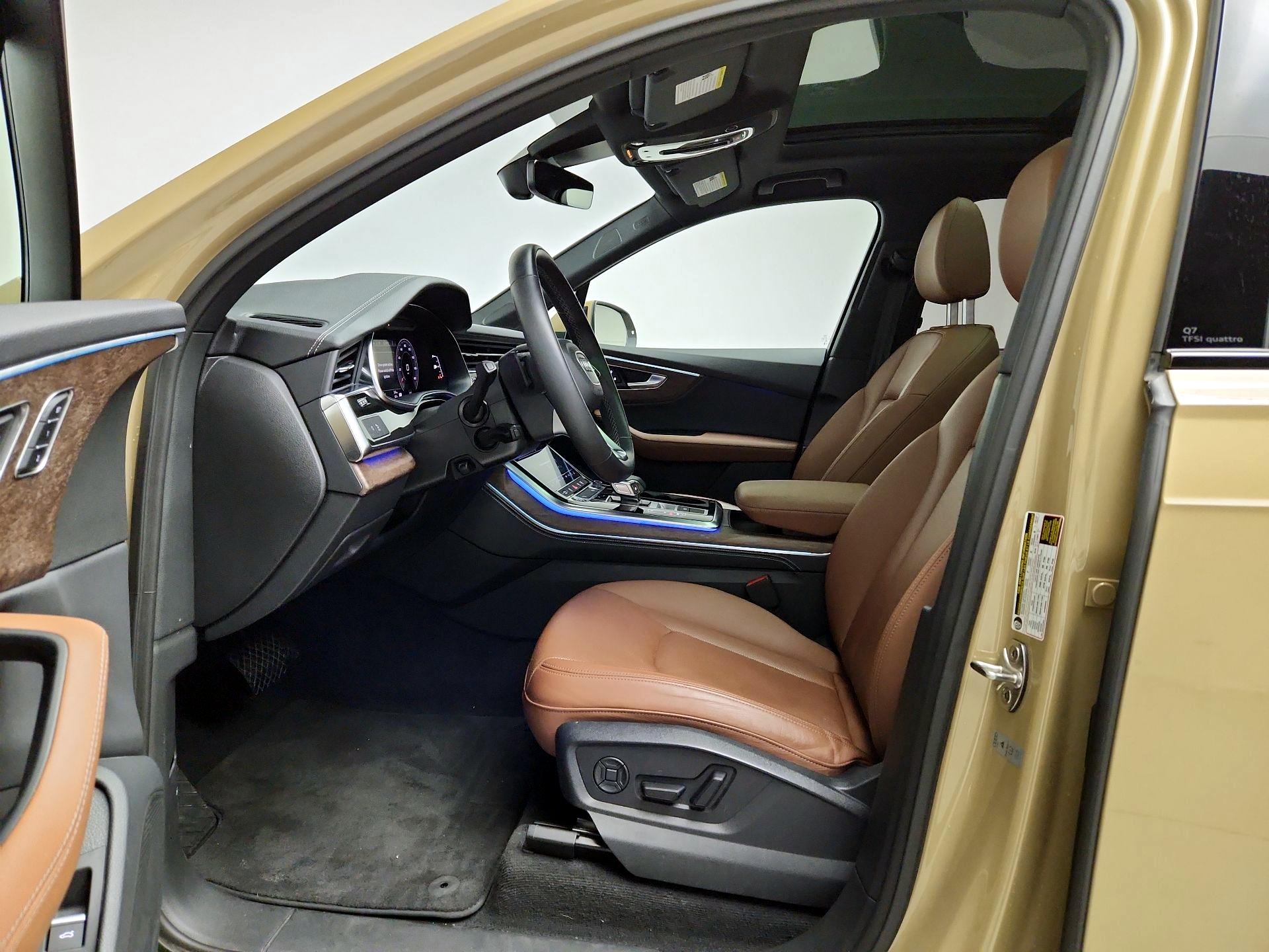 Thumbnail: 2025 Audi Q7 - 11