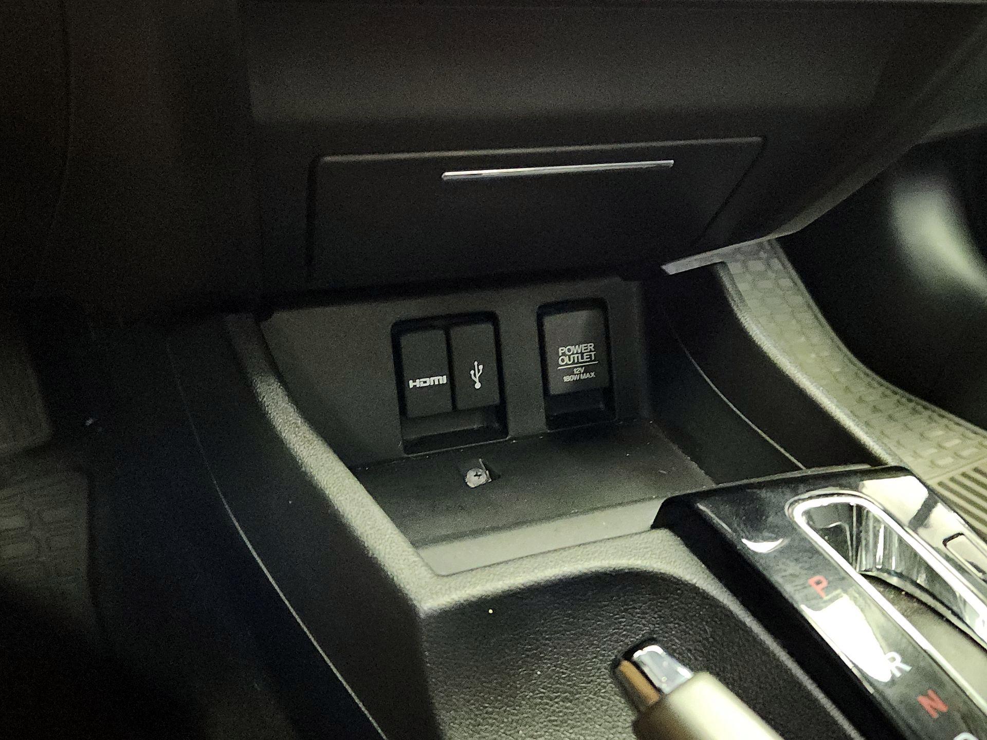 Thumbnail: 2015 Honda Civic - 18