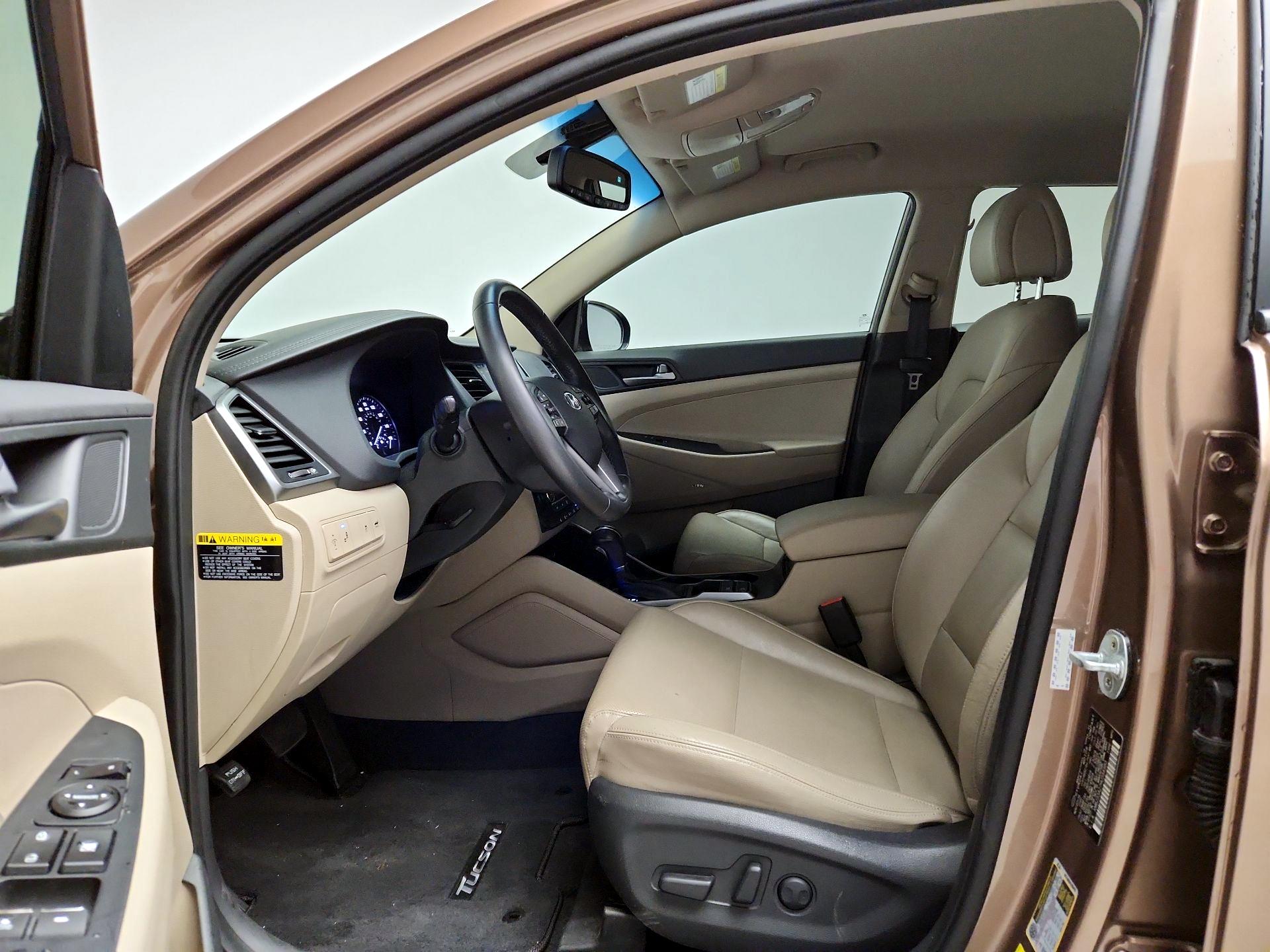 Thumbnail: 2017 Hyundai Tucson - 11