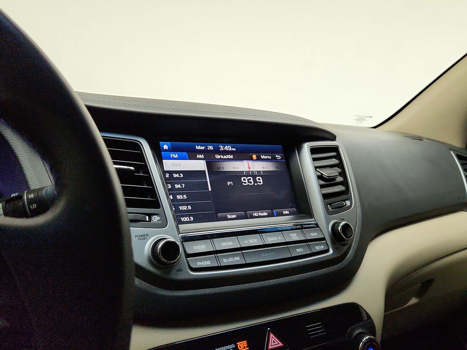 Thumbnail: 2017 Hyundai Tucson - 16