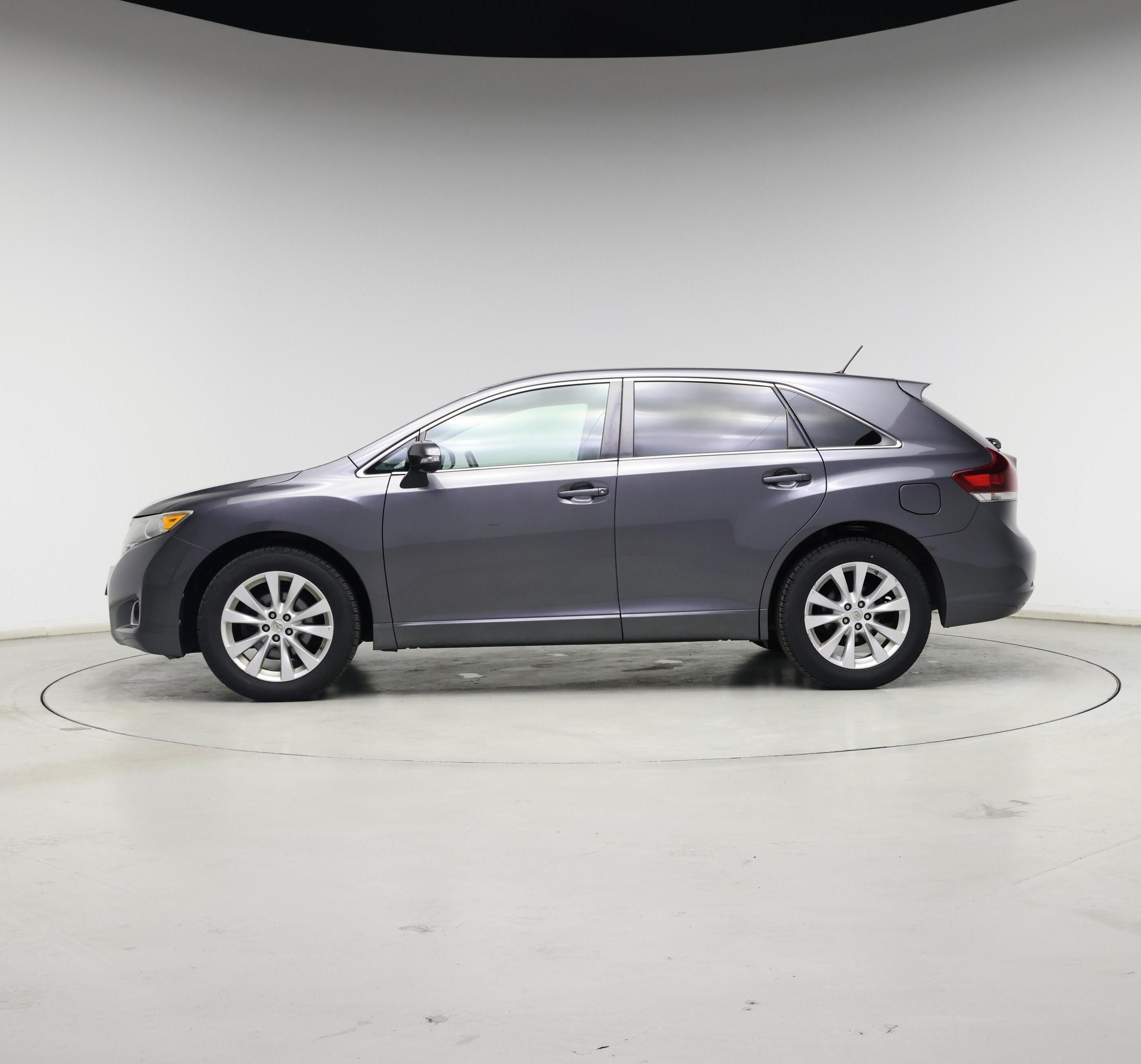 Thumbnail: 2014 Toyota Venza - 3