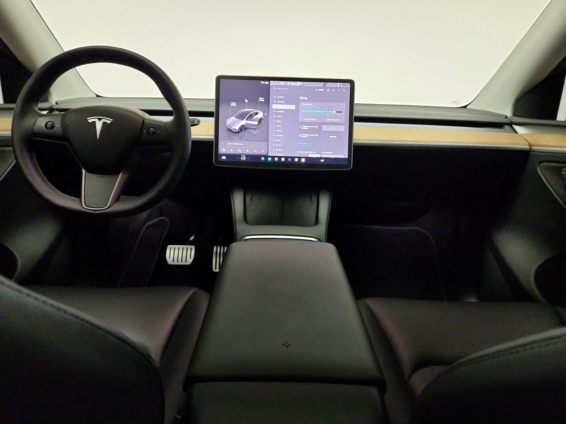 Thumbnail: 2024 Tesla Model Y - 9