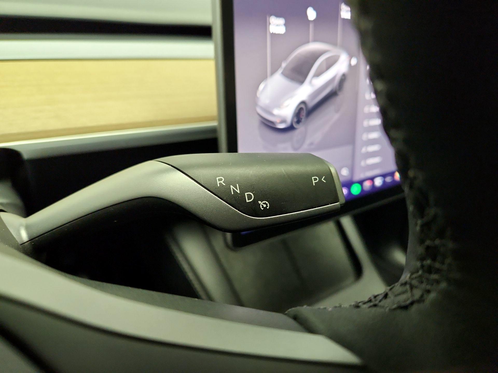 Thumbnail: 2024 Tesla Model Y - 17