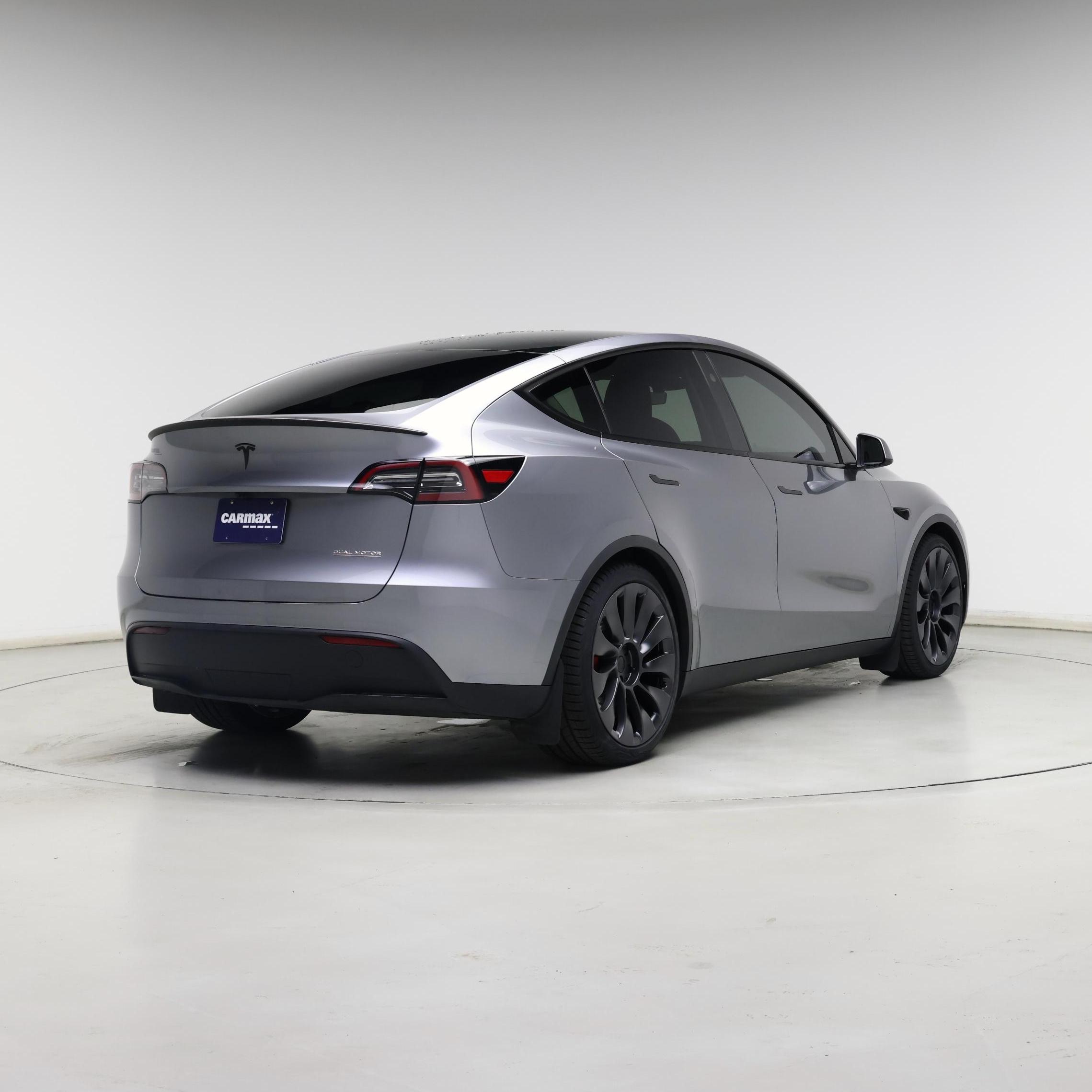 Thumbnail: 2024 Tesla Model Y - 8