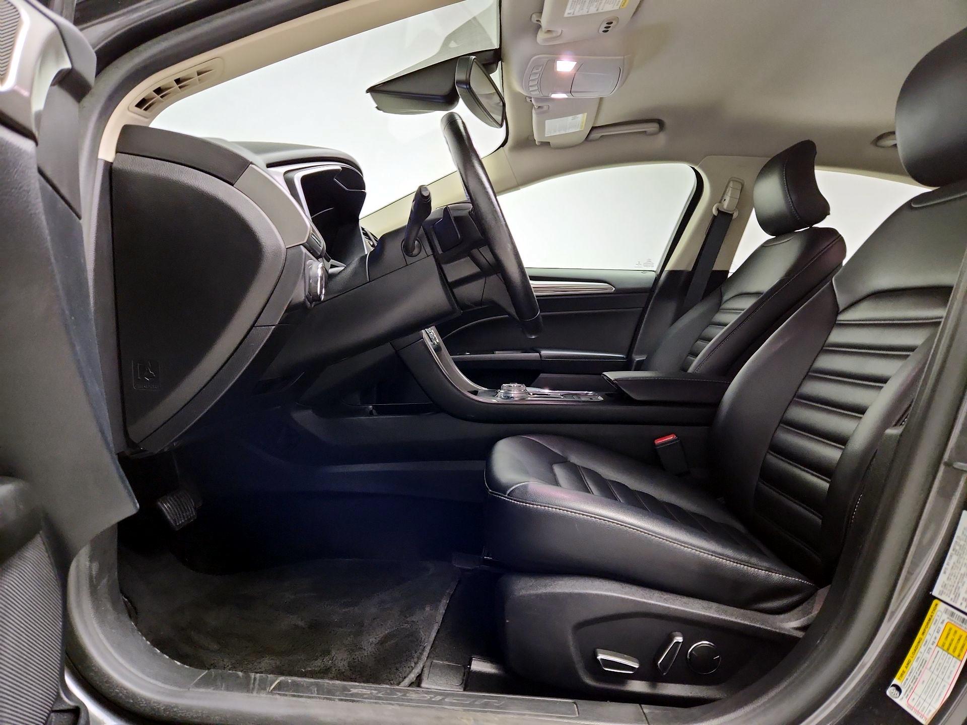 Thumbnail: 2019 Ford Fusion - 11