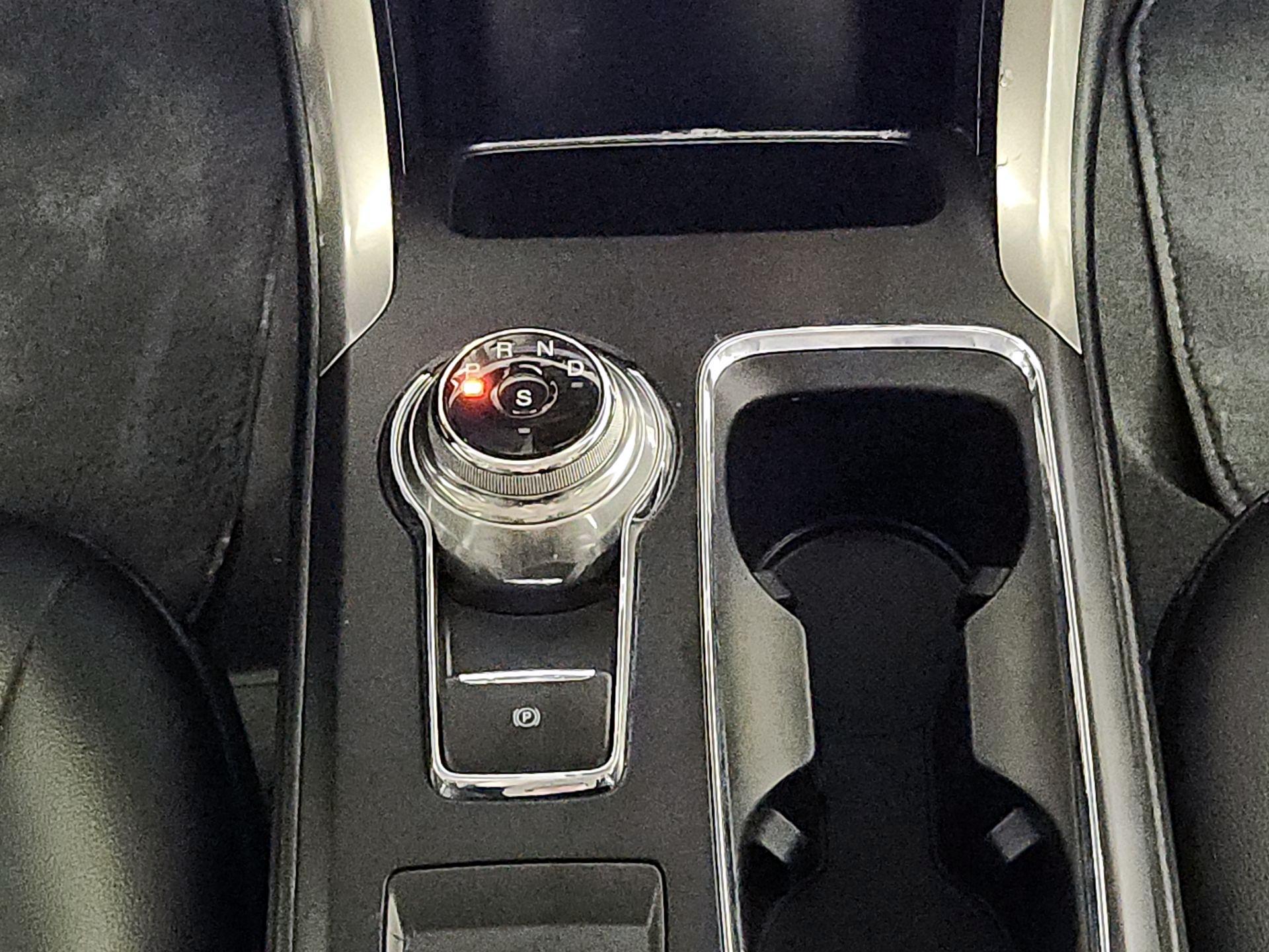 Thumbnail: 2019 Ford Fusion - 17