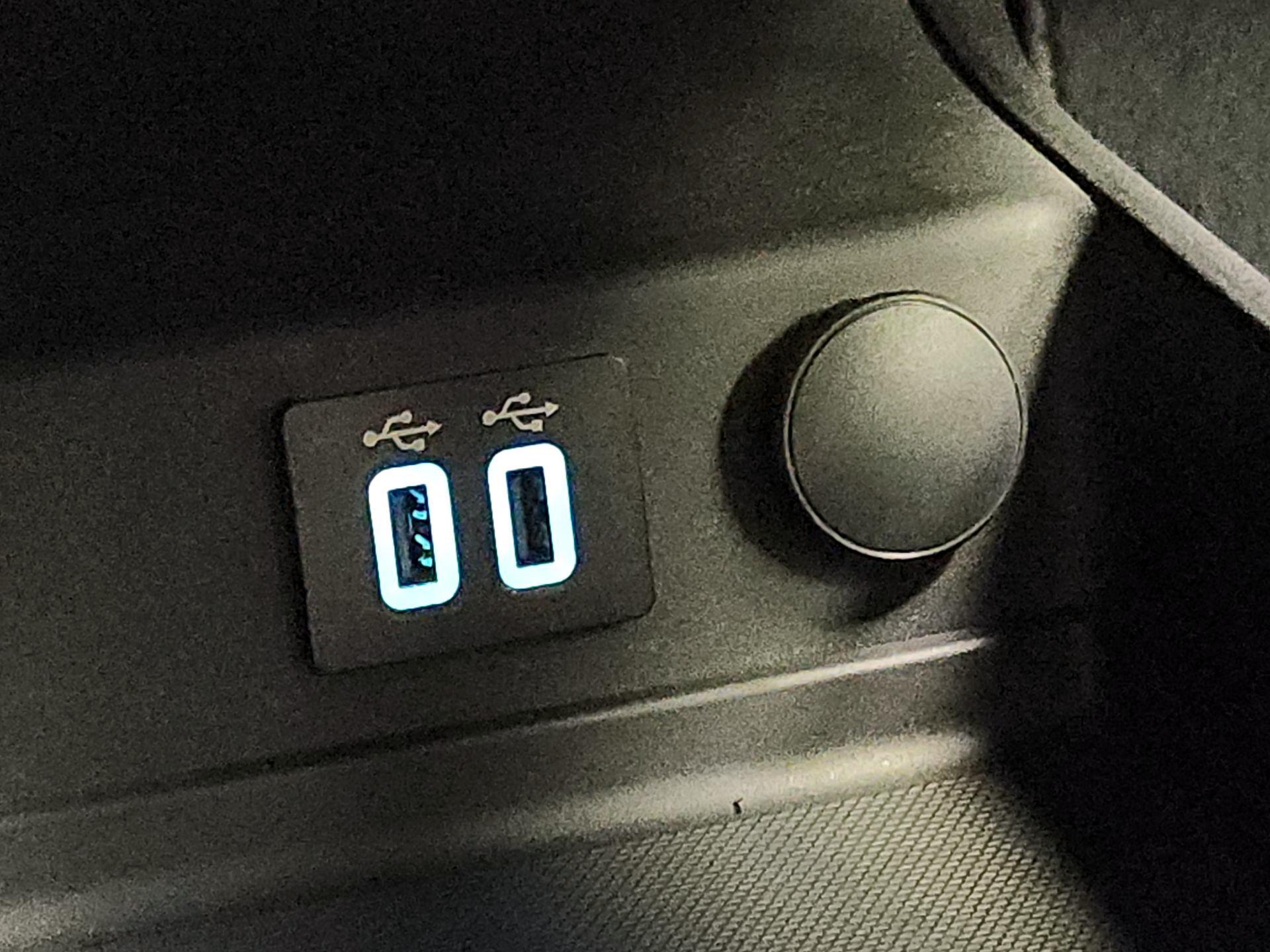 Thumbnail: 2019 Ford Fusion - 18