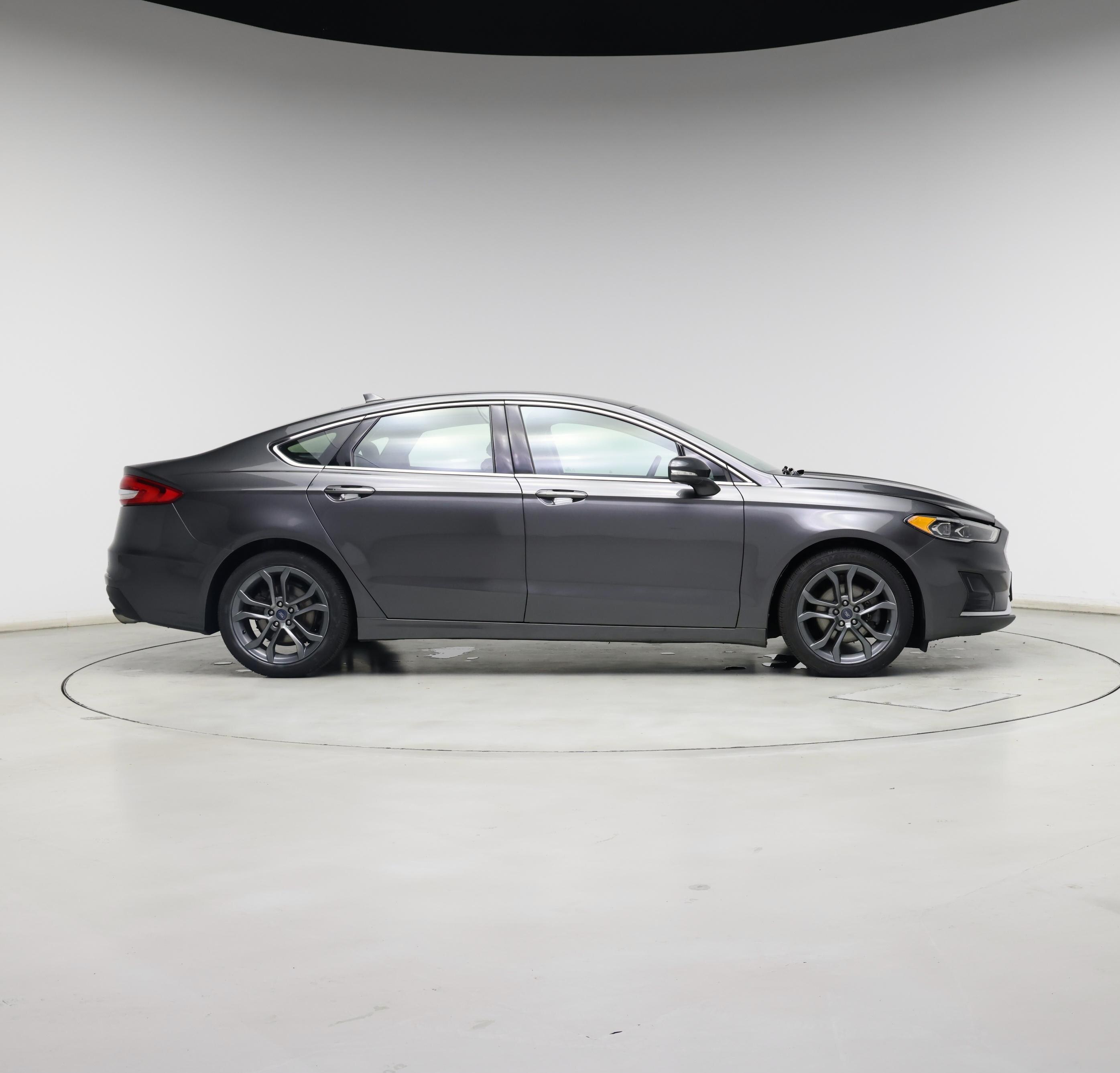 Thumbnail: 2019 Ford Fusion - 7