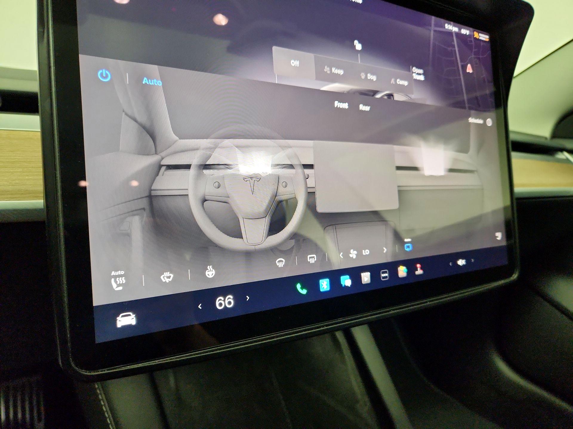 Thumbnail: 2023 Tesla Model 3 - 16