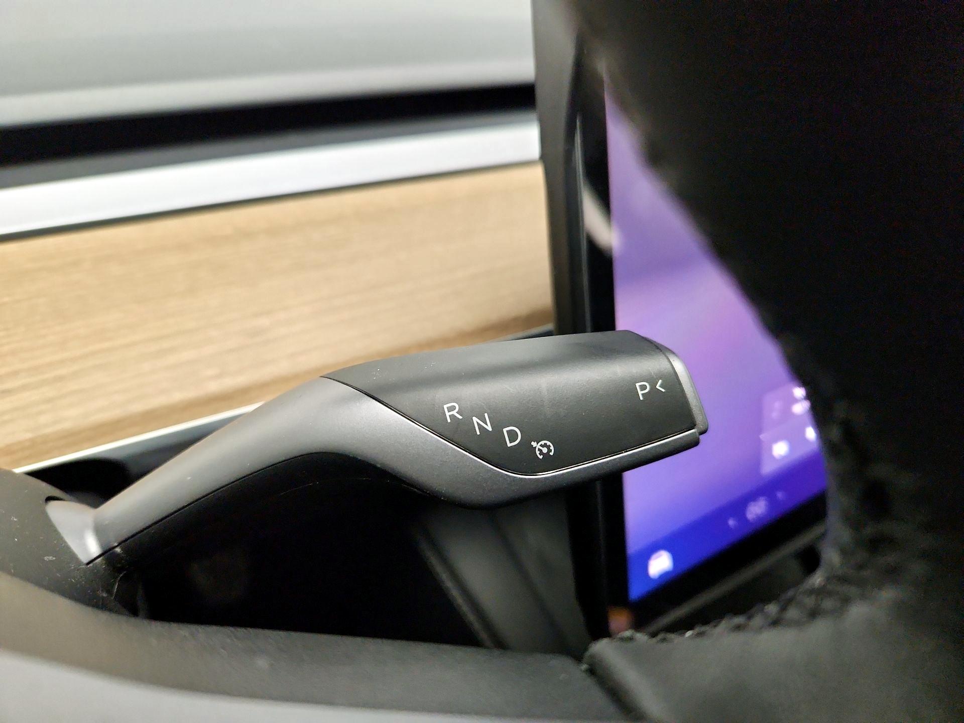 Thumbnail: 2023 Tesla Model 3 - 17