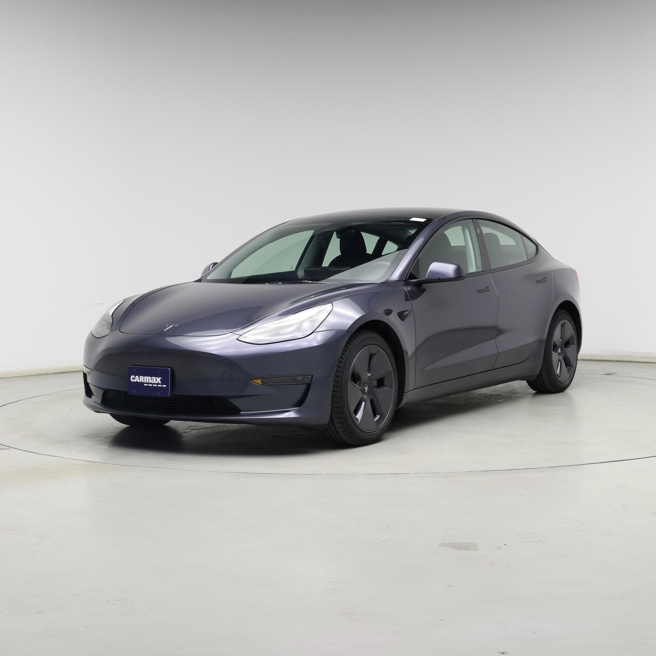 Thumbnail: 2023 Tesla Model 3 - 4