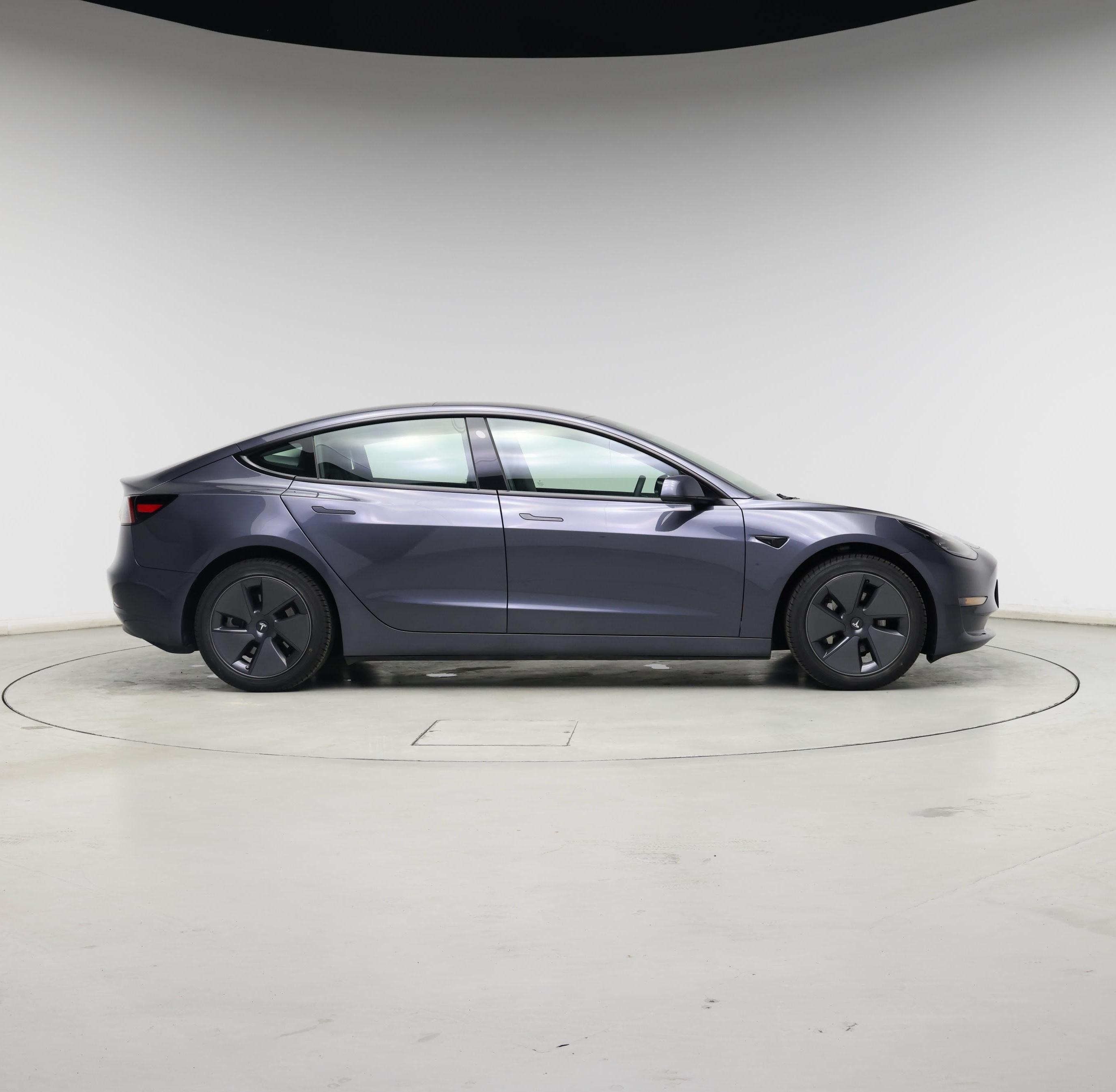 Thumbnail: 2023 Tesla Model 3 - 7