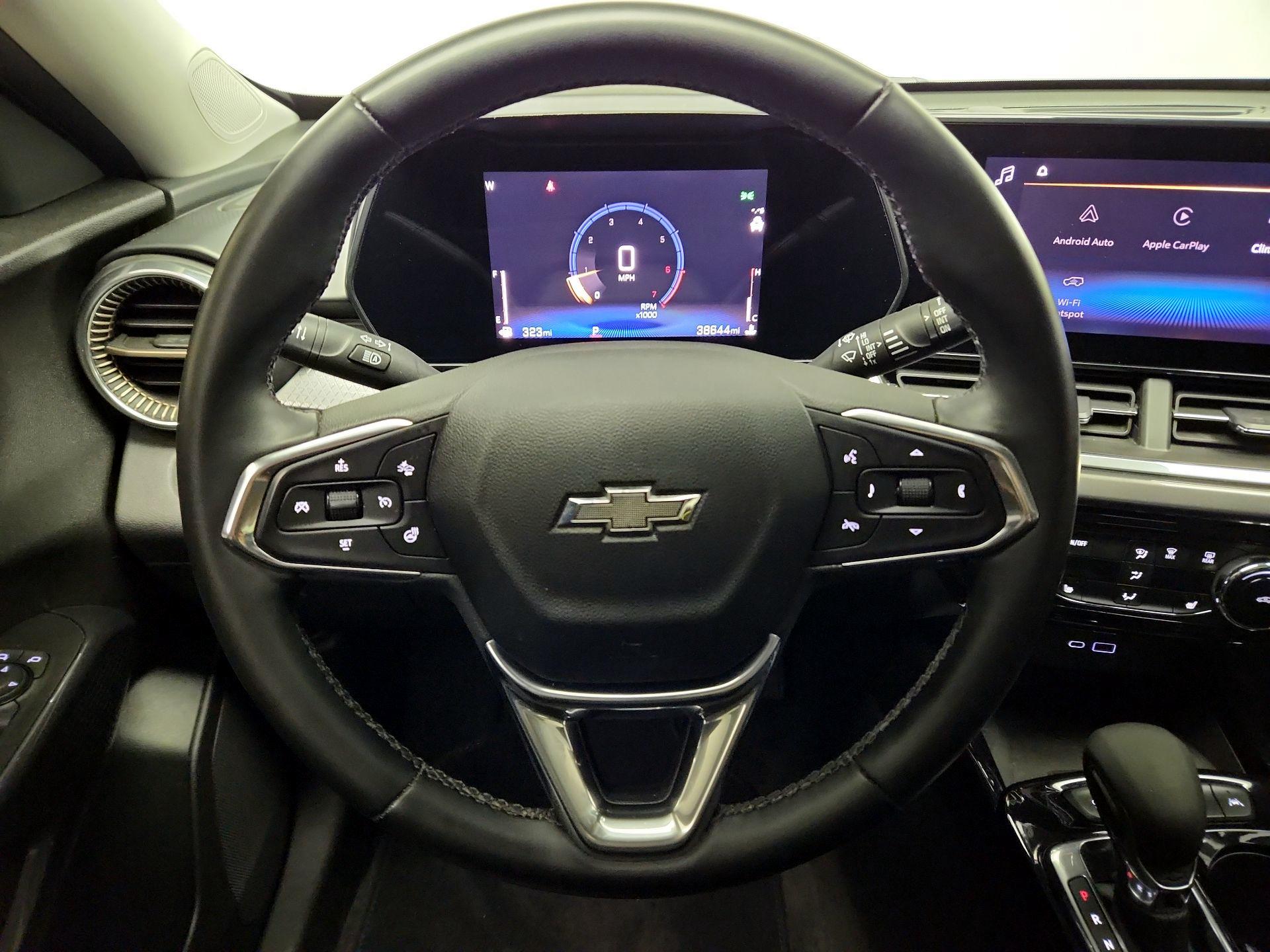 Thumbnail: 2024 Chevrolet Trax - 10