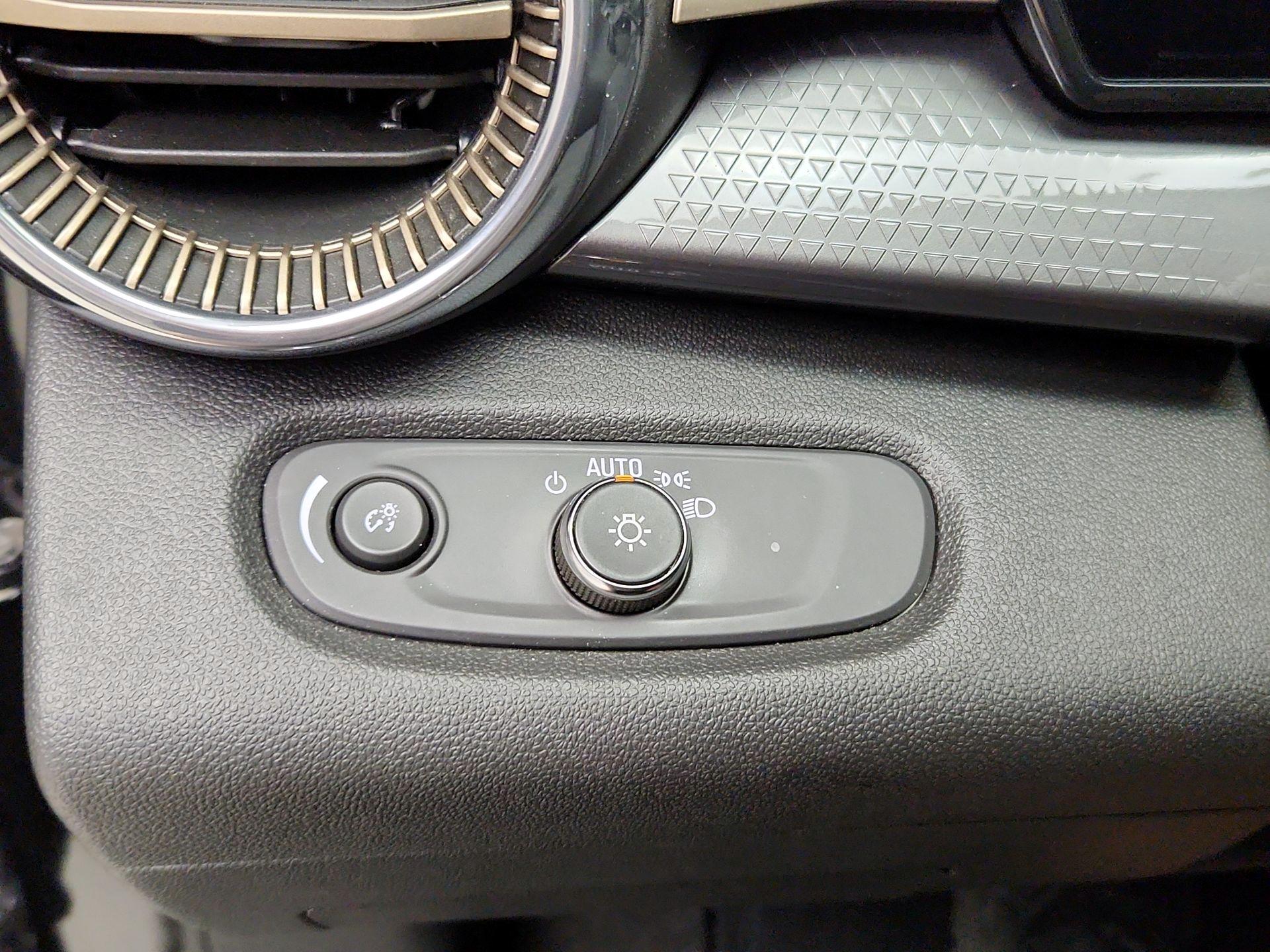 Thumbnail: 2024 Chevrolet Trax - 13