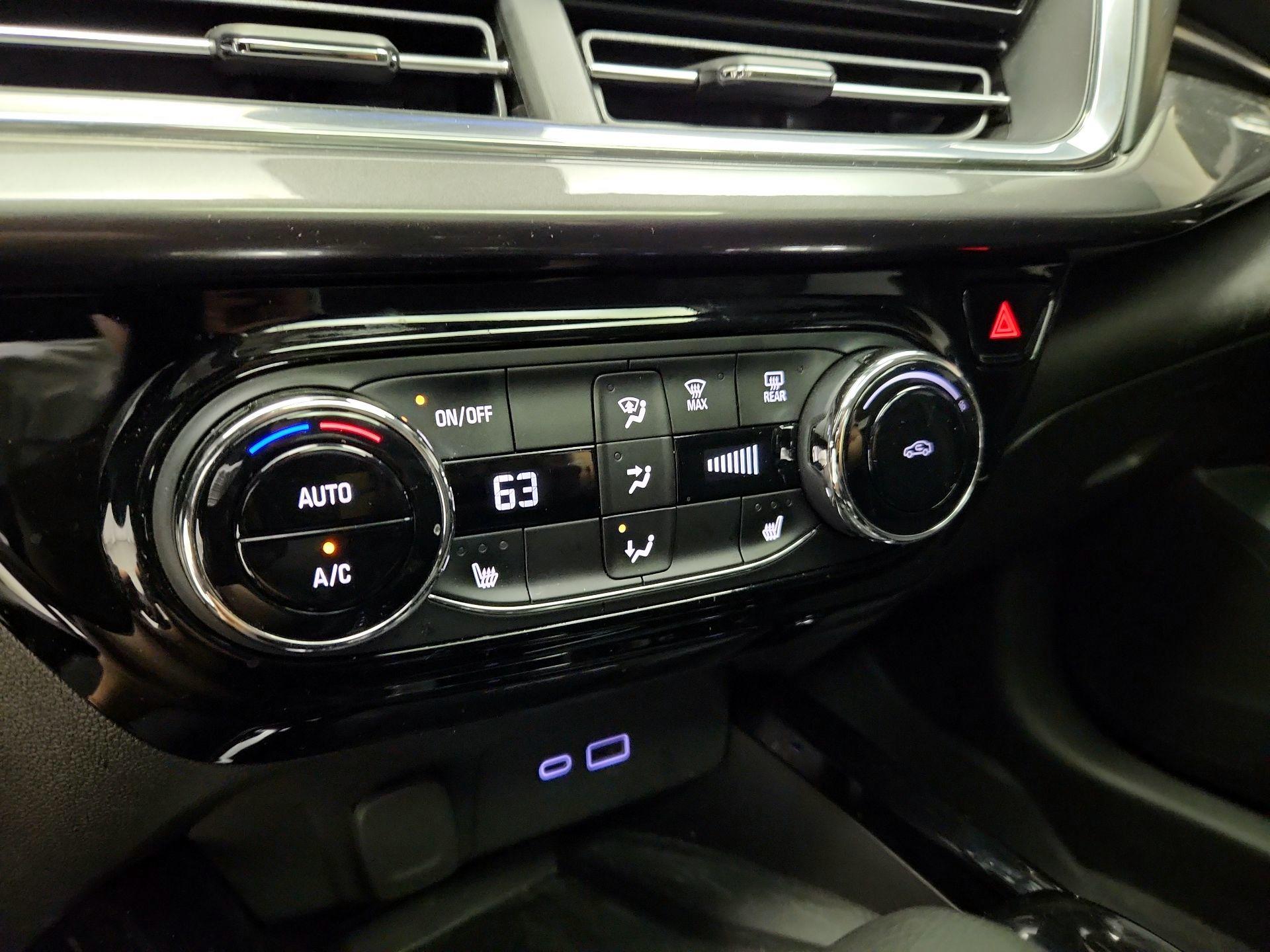 Thumbnail: 2024 Chevrolet Trax - 16