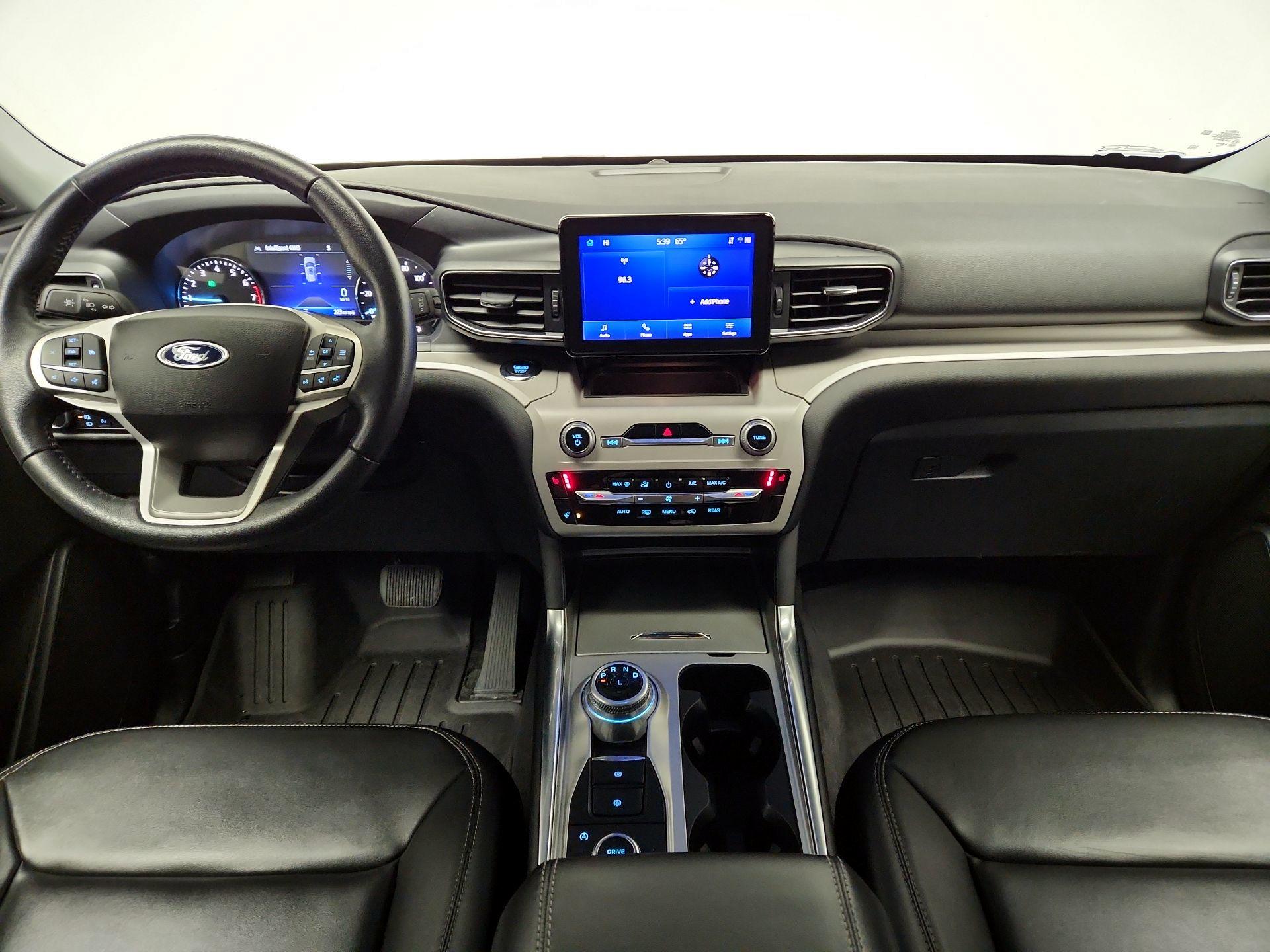 Thumbnail: 2023 Ford Explorer - 9