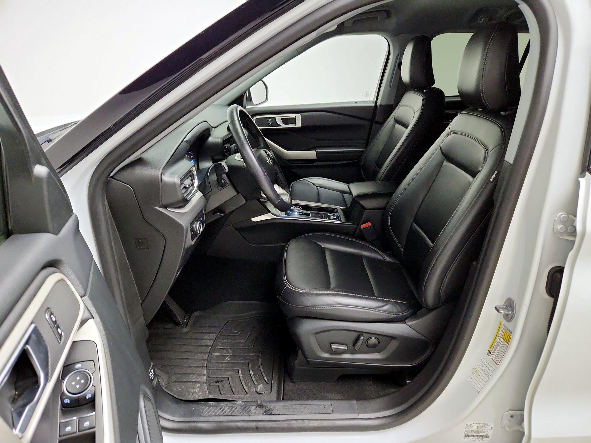 Thumbnail: 2023 Ford Explorer - 11