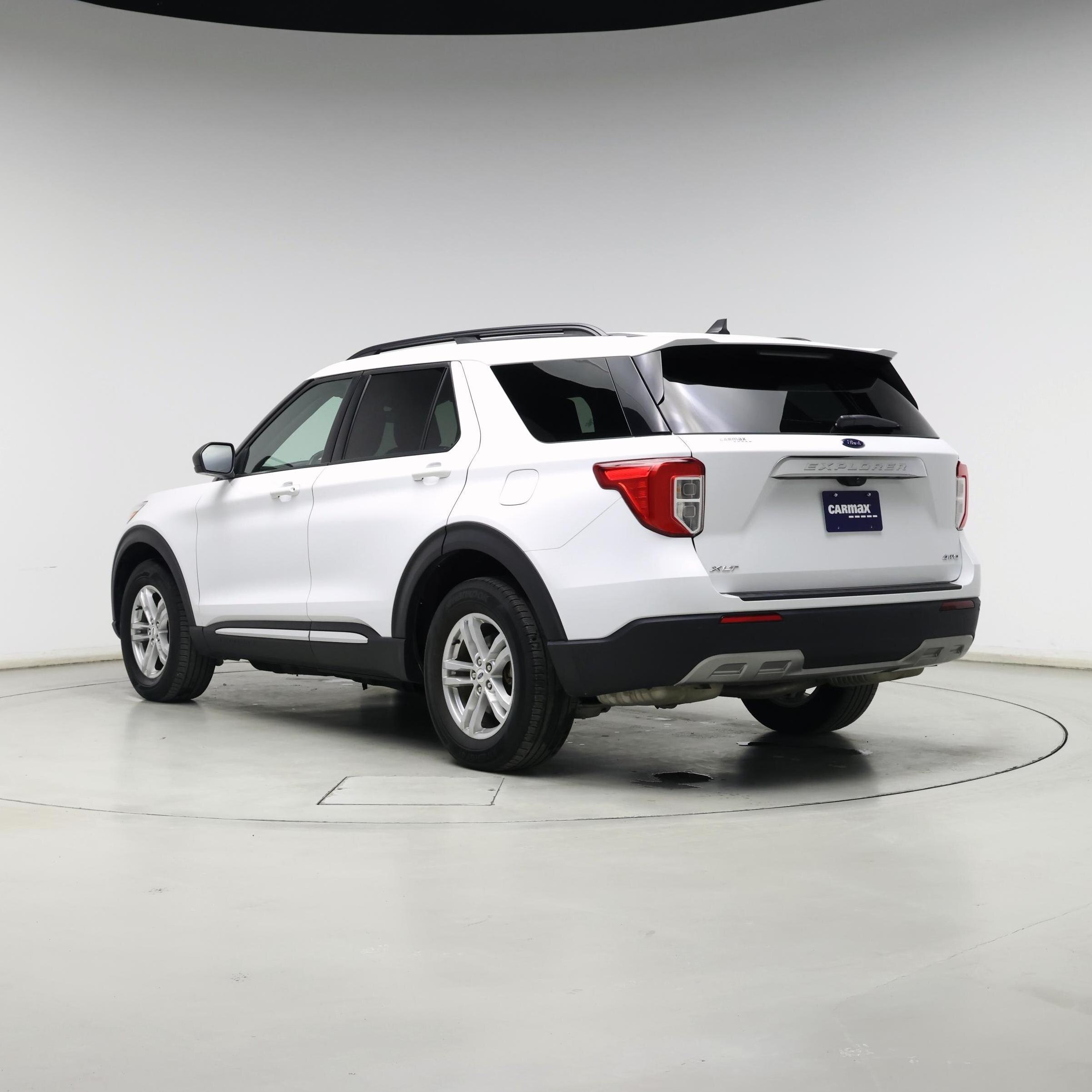 Thumbnail: 2023 Ford Explorer - 2